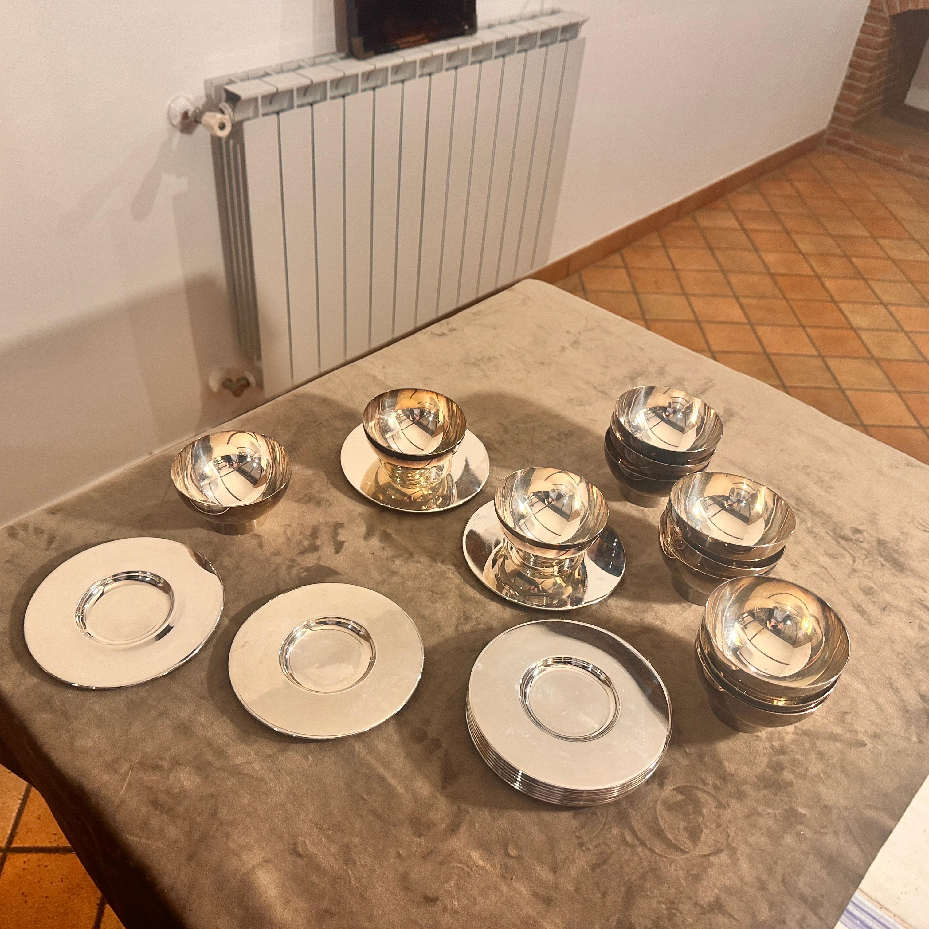 1980s Lino Sabattini Minimalist Set of Twelve Ice Cream Cup and Plates For Sale 3