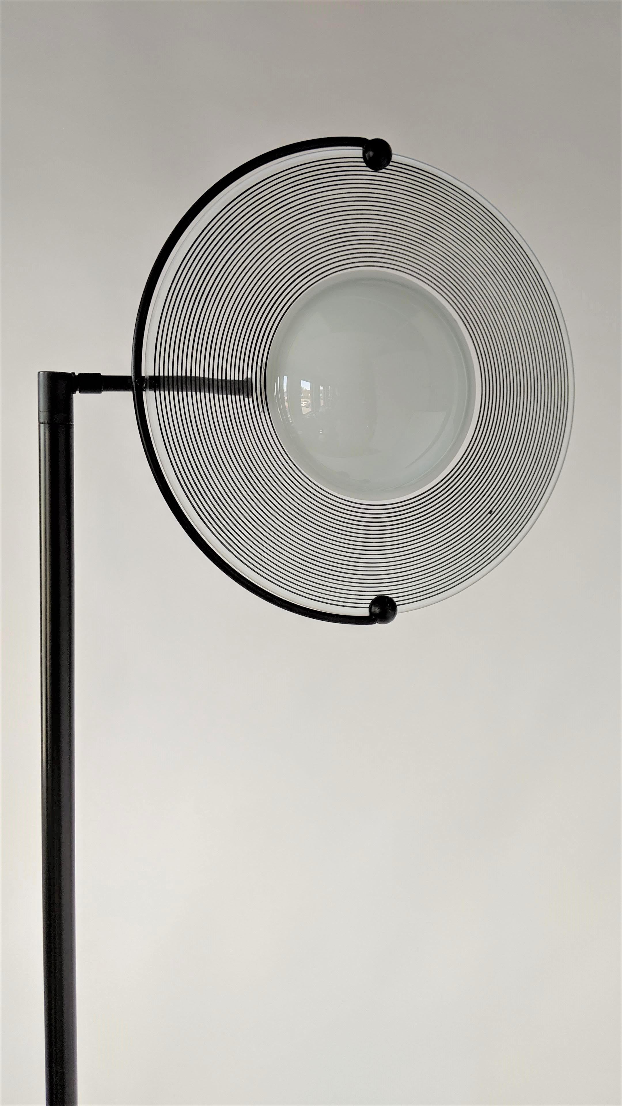 1980s Lino Tagliapietra Style Tall Halogen Floor Lamp, Italy For Sale 4