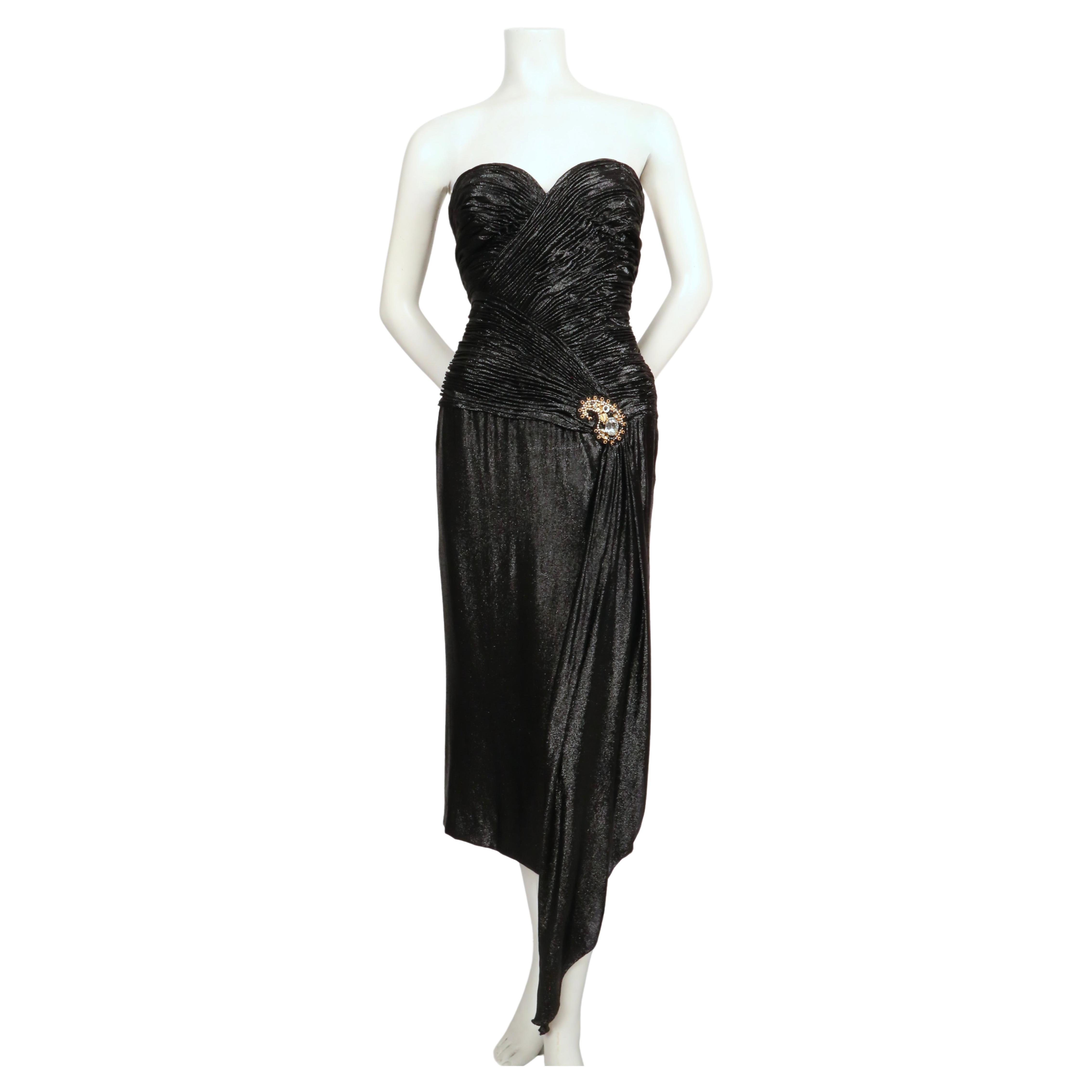 1980's LORIS AZZARO metallic black ruched dress with beaded waist embellishment In Good Condition For Sale In San Fransisco, CA