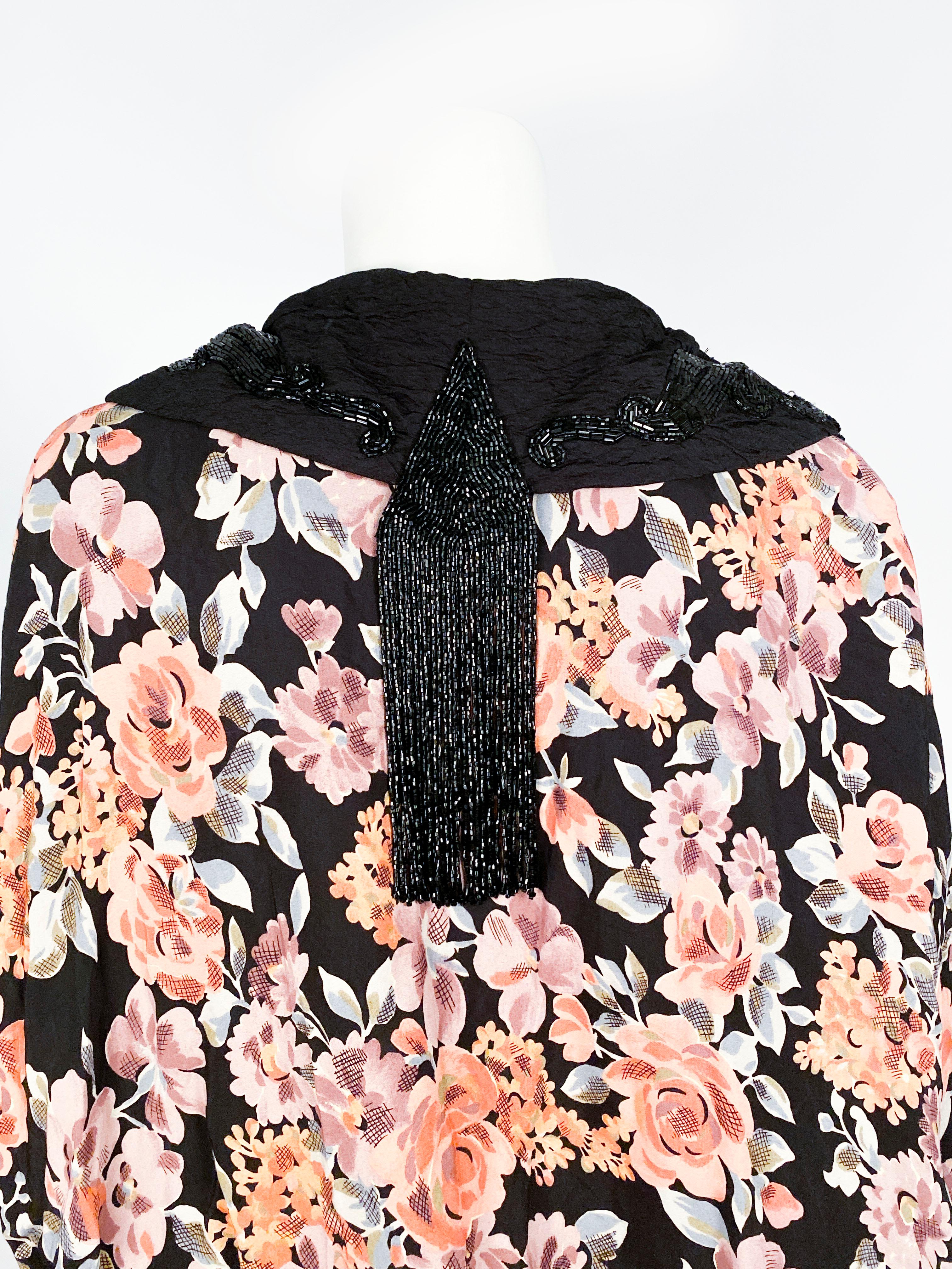 1980s Lorrie Kabalan Floral Printed Cocoon Coat For Sale 1