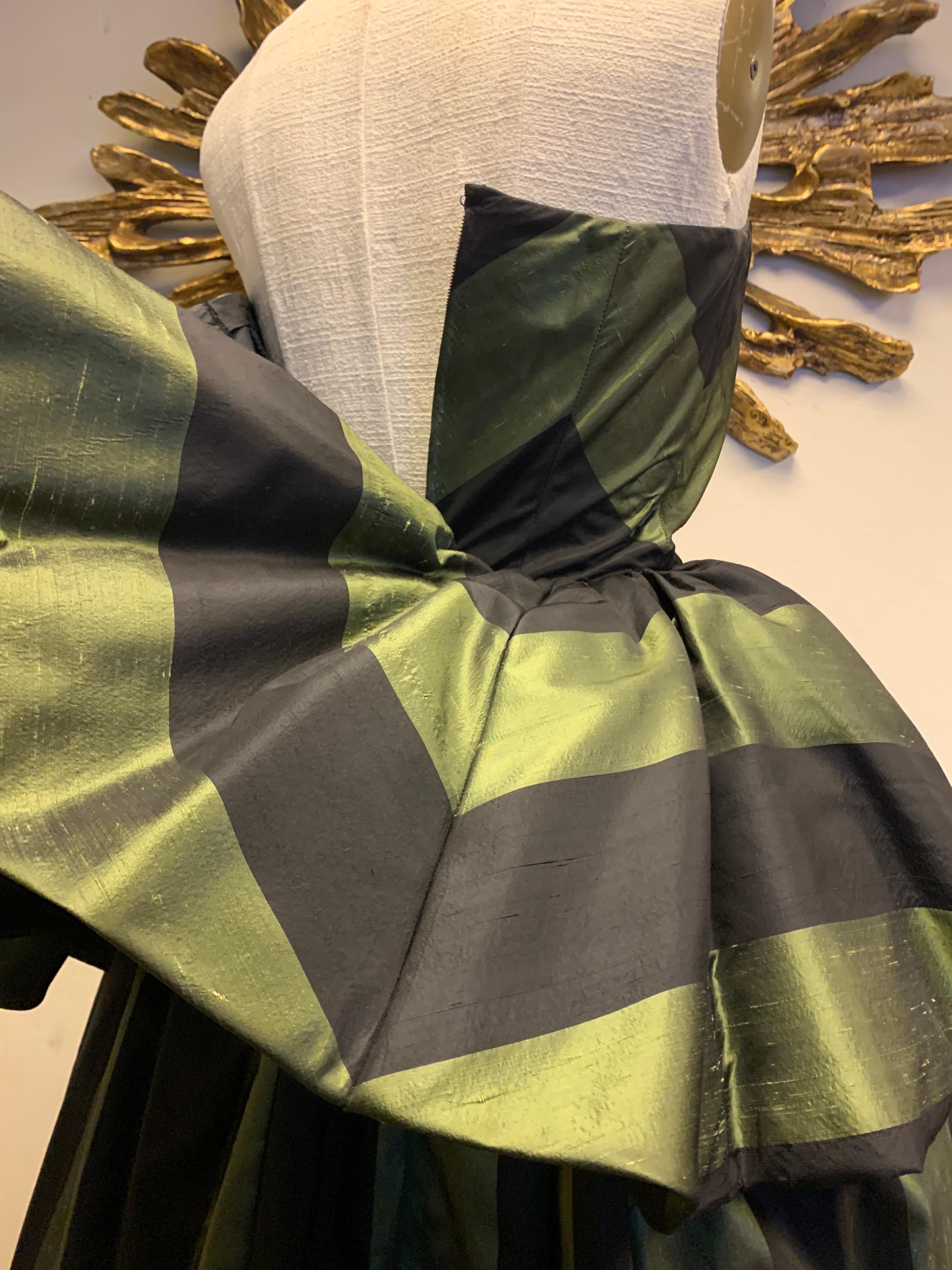 1980s Louis Feraud Green & Black Silk Taffeta Strapless Ballgown w Peplum For Sale 9