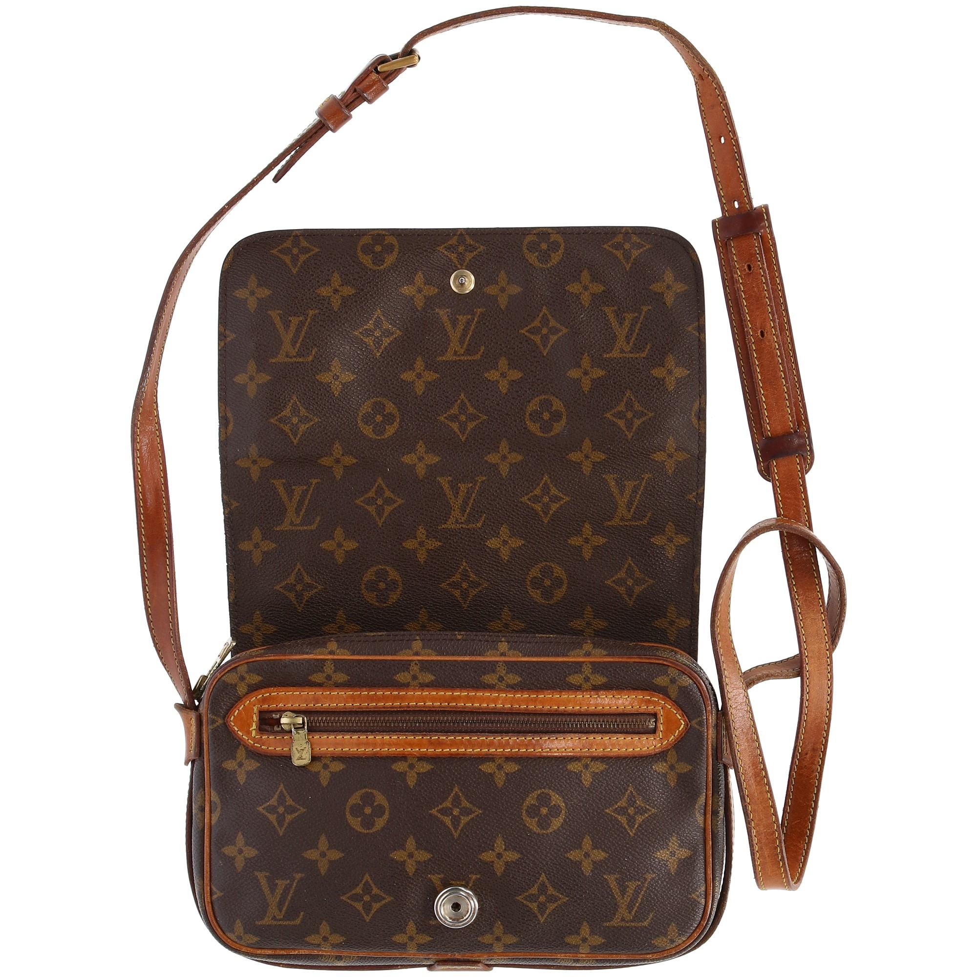 1980s Louis Vuitton Shoulder Bag 5