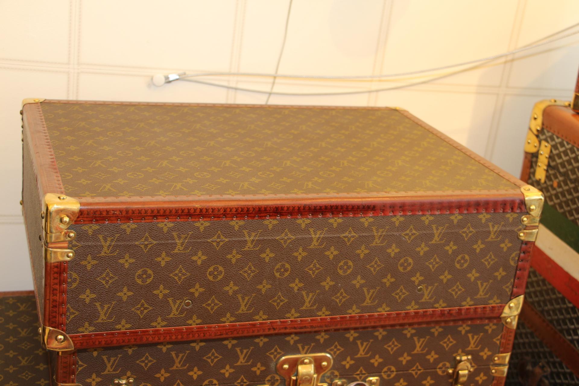 Brown 1980s Louis Vuitton Suitcase 60 cm,  Louis Vuitton Trunk