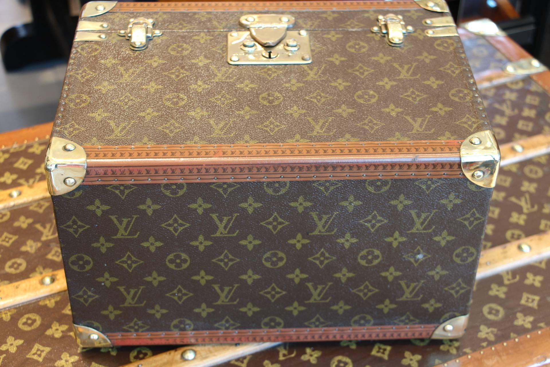 1980s Louis Vuitton Train Case 9