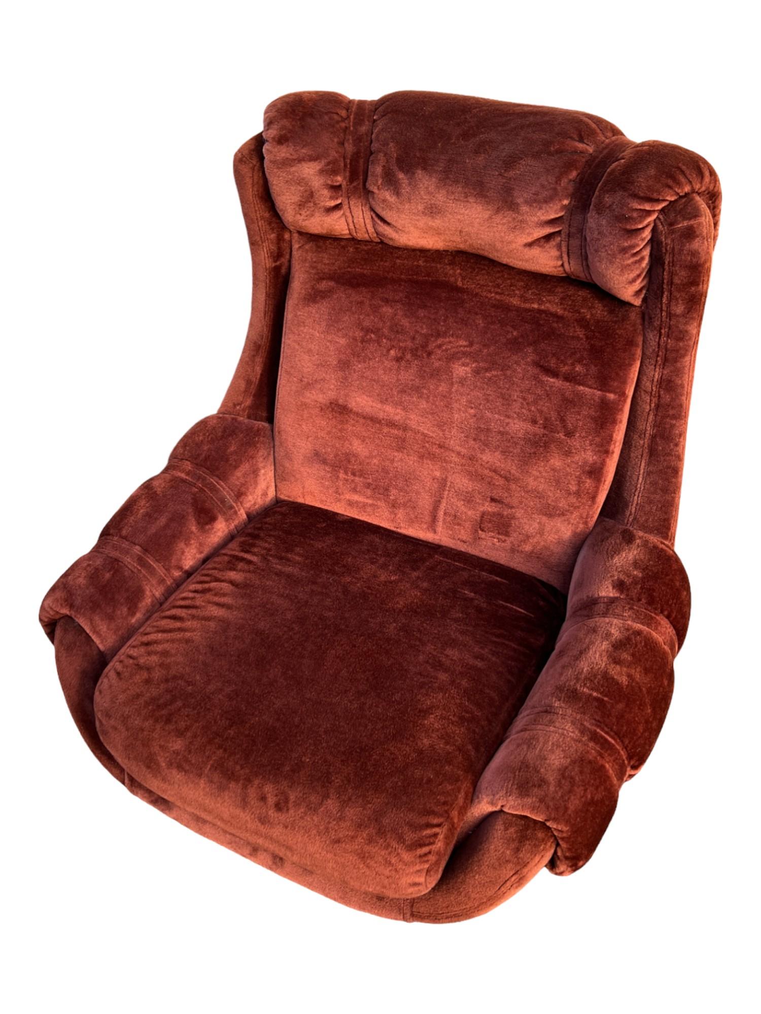 Late 20th Century 1980s Lounge Chair with Ottoman