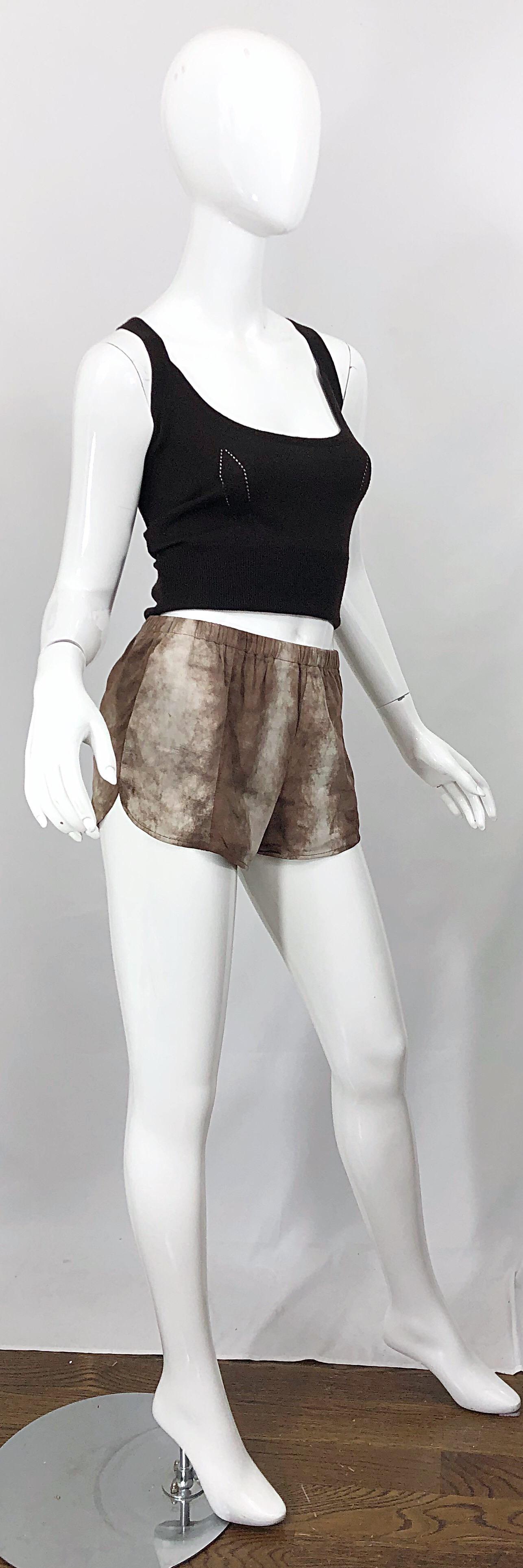 1980s Love, Melody Sabatasso Sheepskin Leather Brown Vintage 80s Hot Pant Shorts For Sale 5