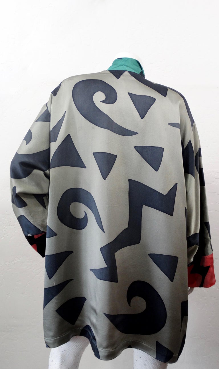 Women's or Men's  Luanne Rimel 1980s Geometric Print Silk Jacket For Sale