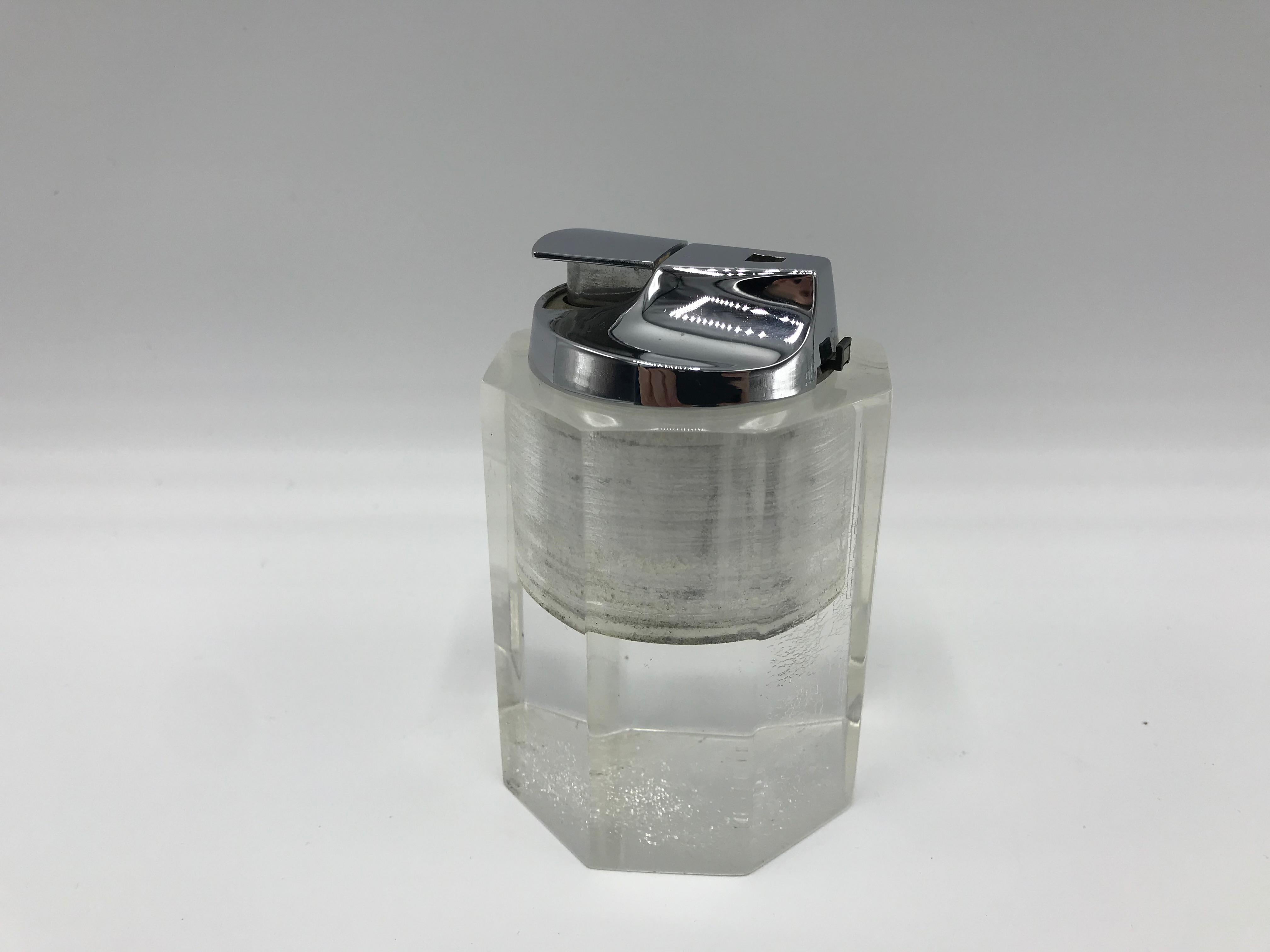 Modern 1980s Lucite and Chrome Octagon Shaped Tabletop Lighter For Sale