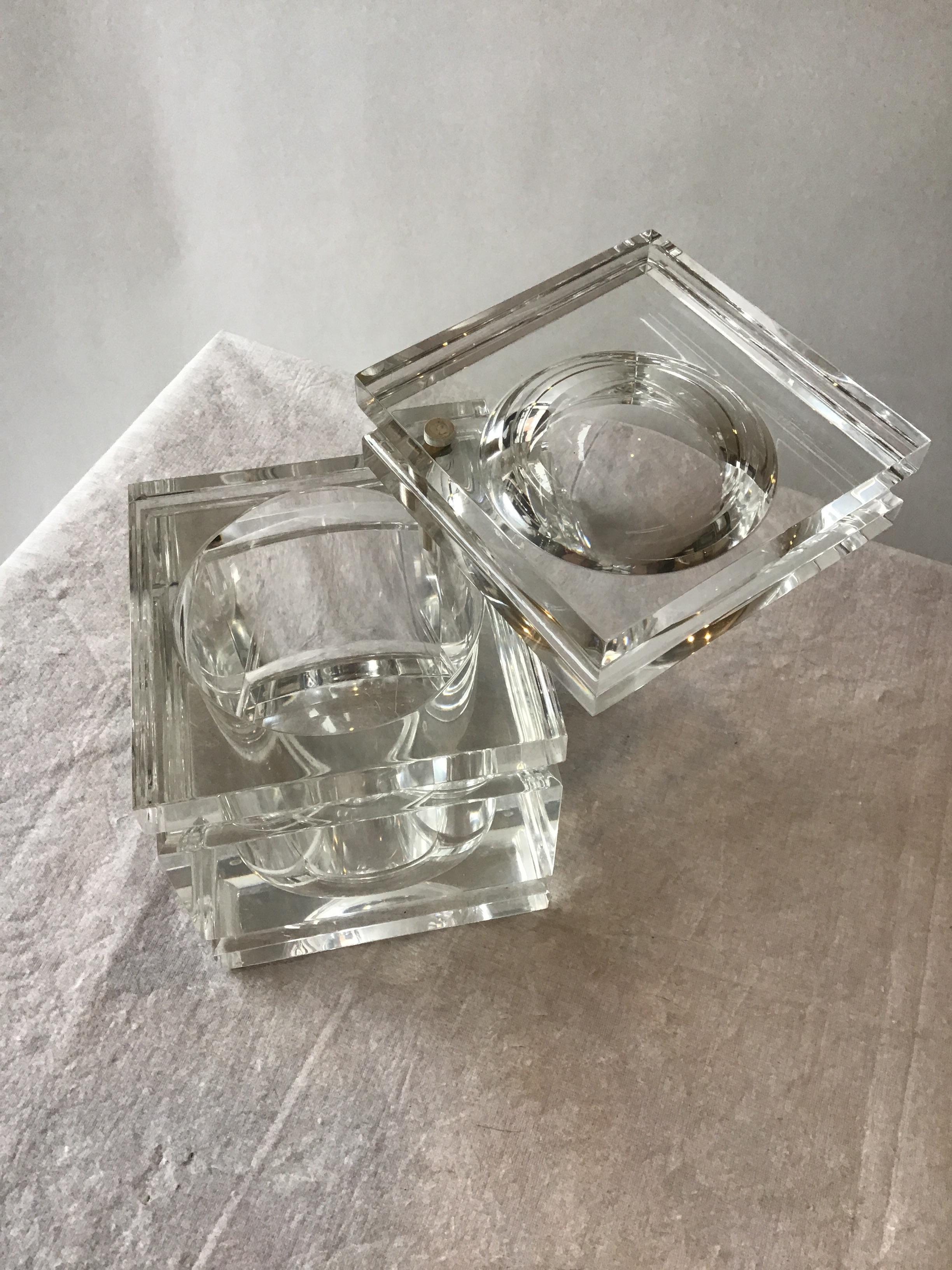 1980s Lucite Box / Ice Bucket For Sale 4