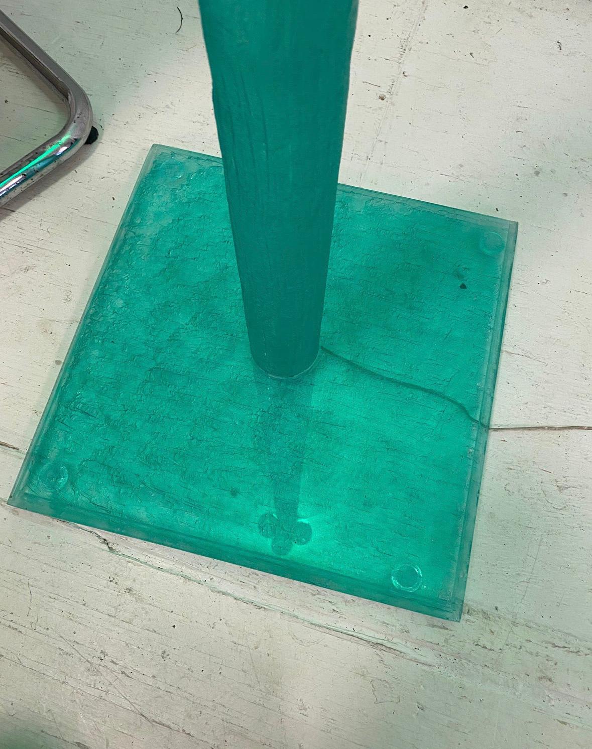 Lucite Lampada a forma di palma in lucite degli anni '80 in vendita