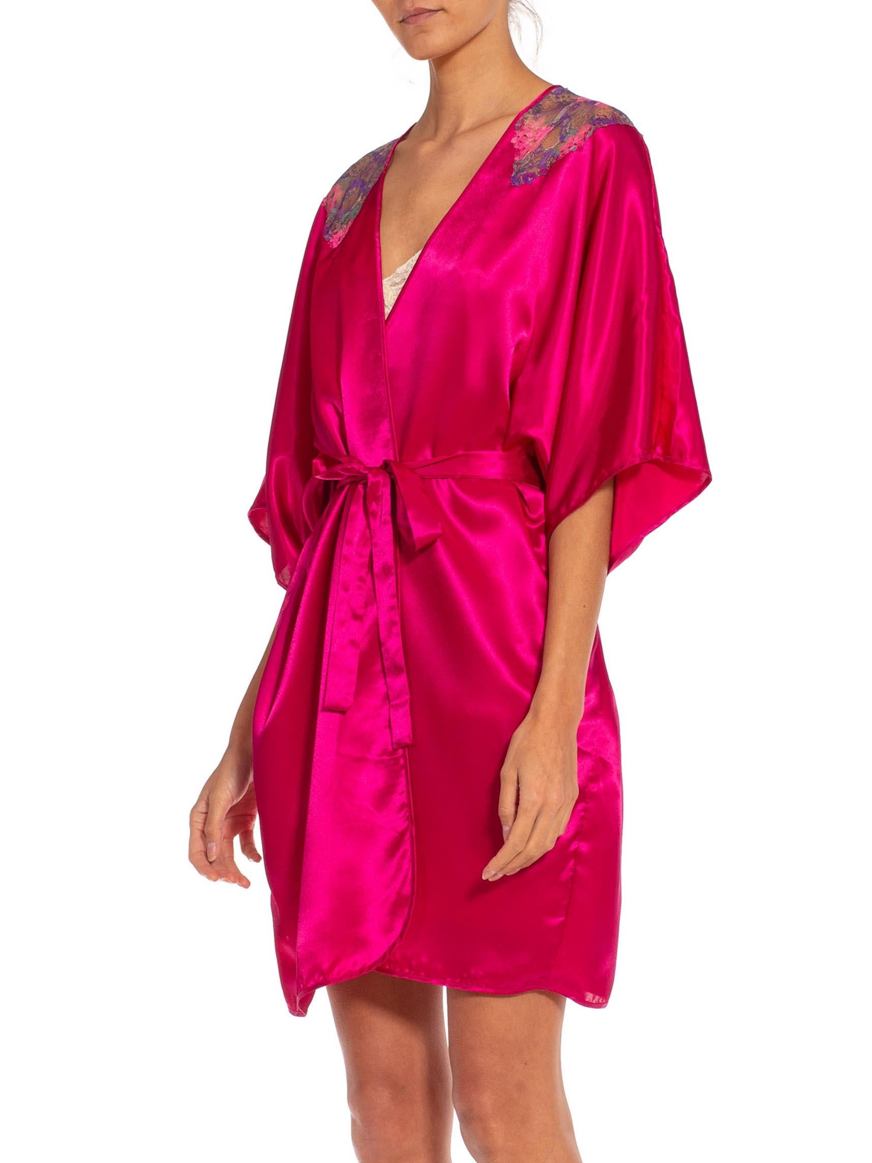 1980S Magenta Polyester Satin Lace Shoulder Trim Robe For Sale 2