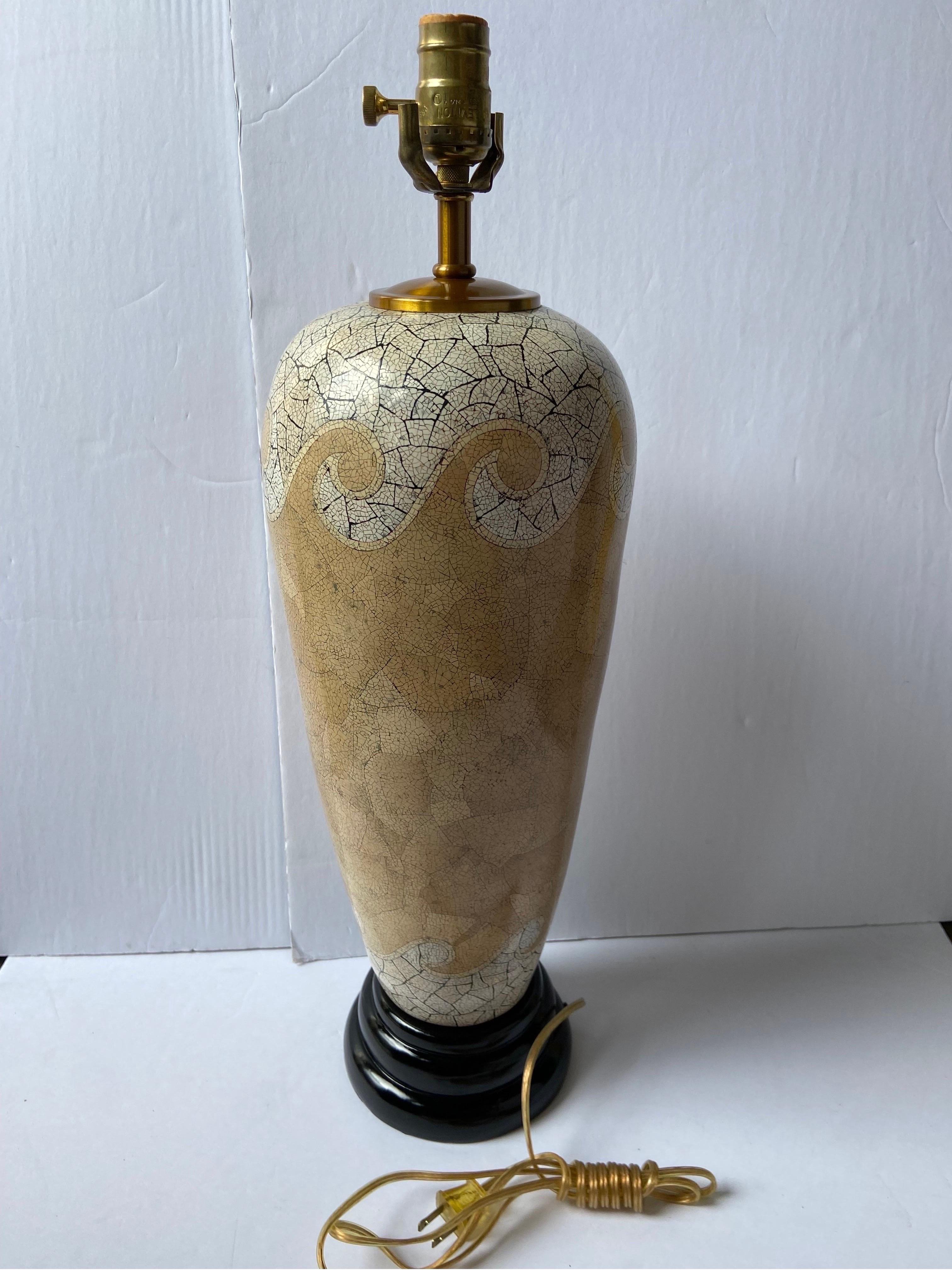 1980s Maitland Smith Eggshell Craquelure Table Lamp in the Style of Jean Dunand In Good Condition In Atlanta, GA