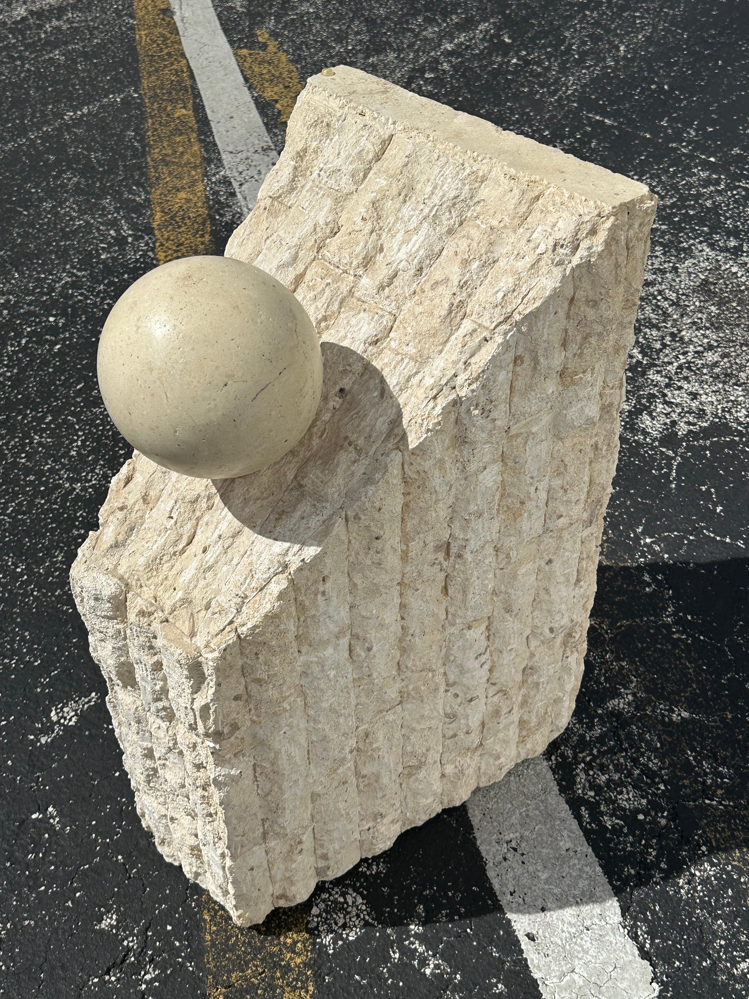 Table de salle à manger Maitland Smith en pierre tessellée des années 1980 en vente 3