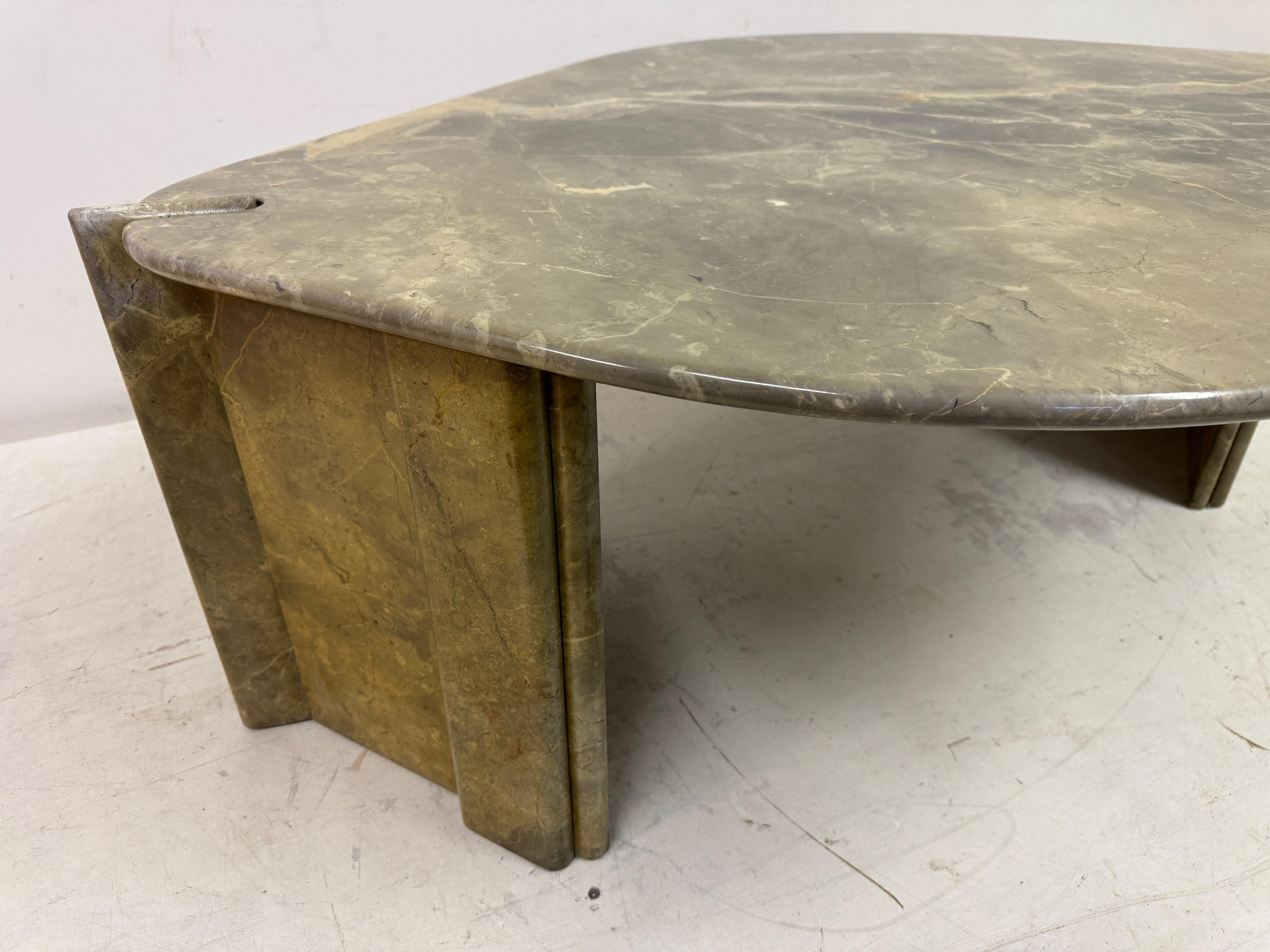 1980s Marble Coffee Table In Eye Shaped Form 5