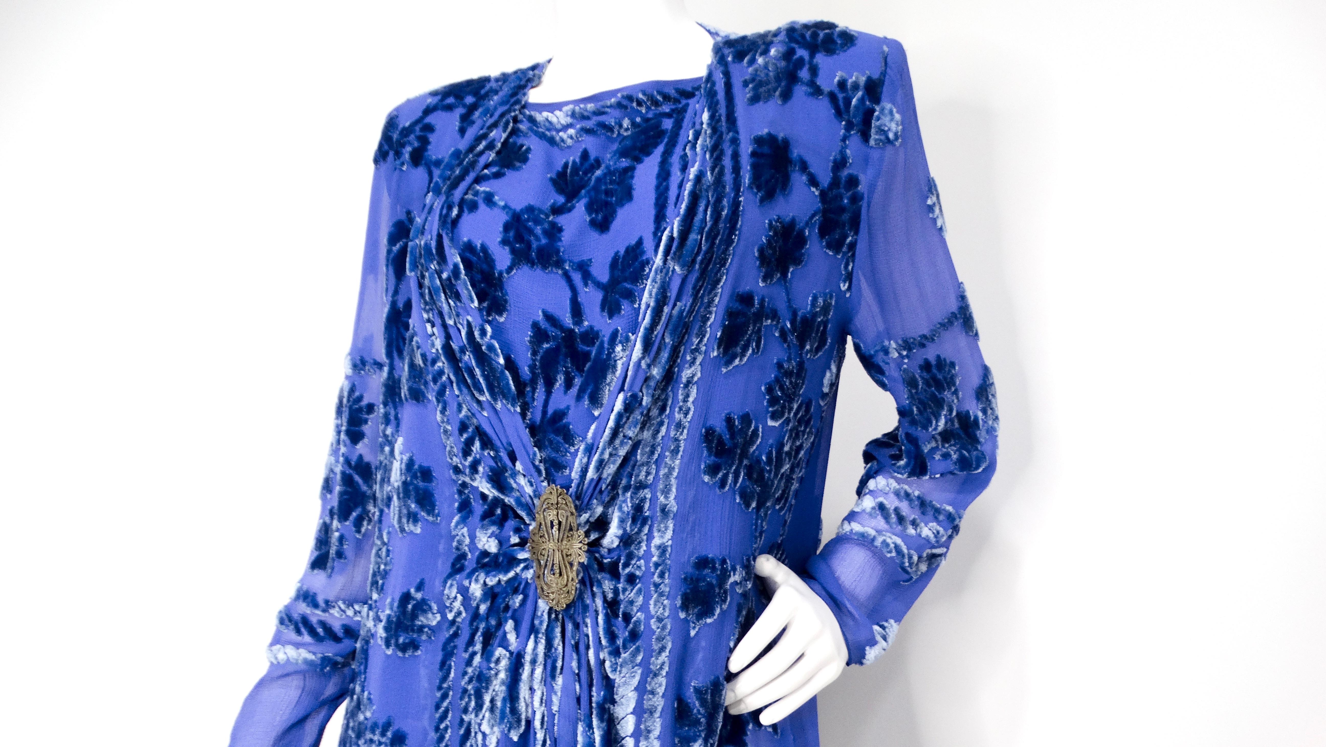 1980s Marian Clayden Electric Blue Burnt-Out Velvet Kimono In Good Condition For Sale In Scottsdale, AZ