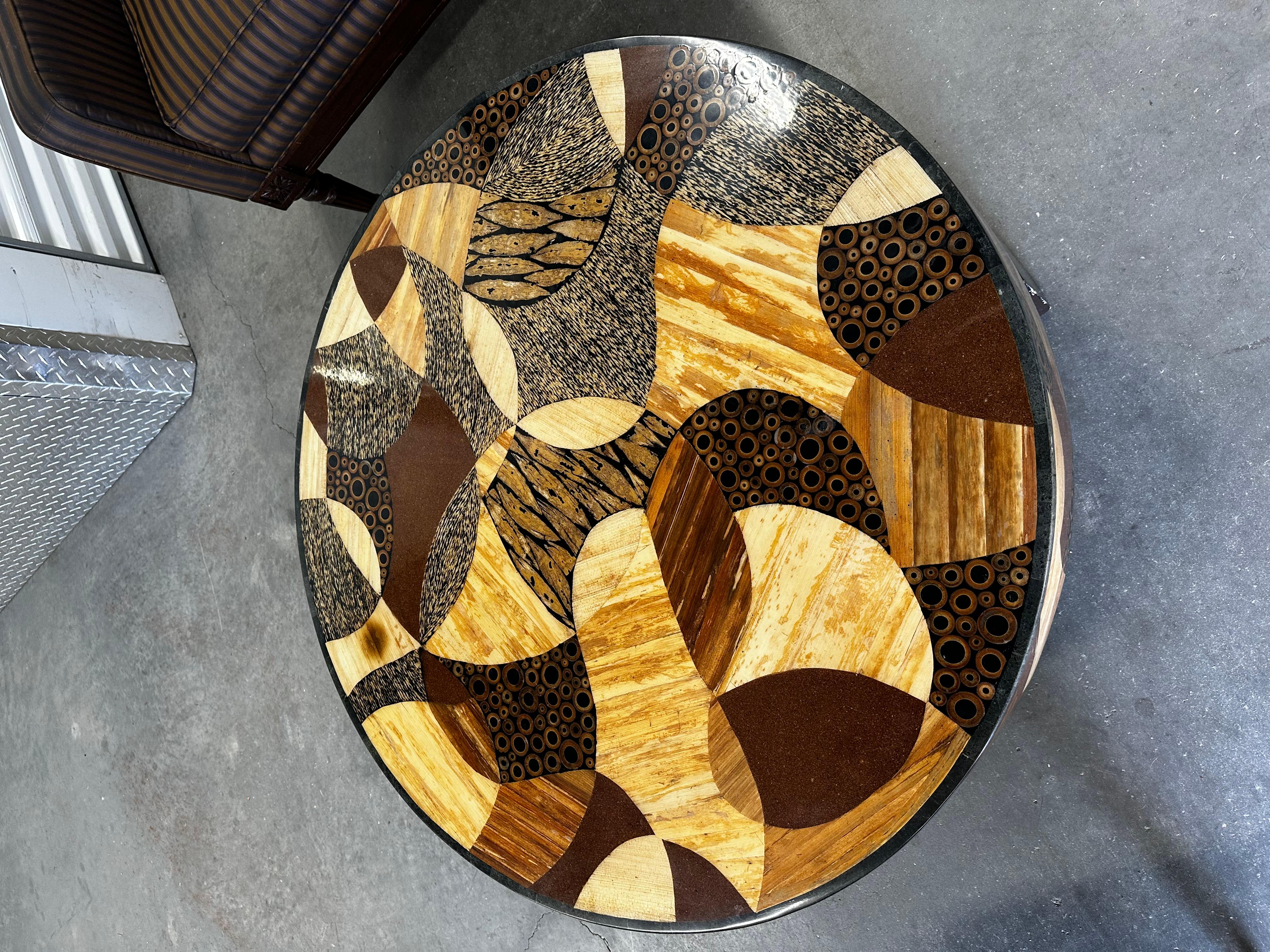 1980s Marquis Collection of Beverly Hills Wood Coffee Round Table In Good Condition For Sale In Fort Lauderdale, FL