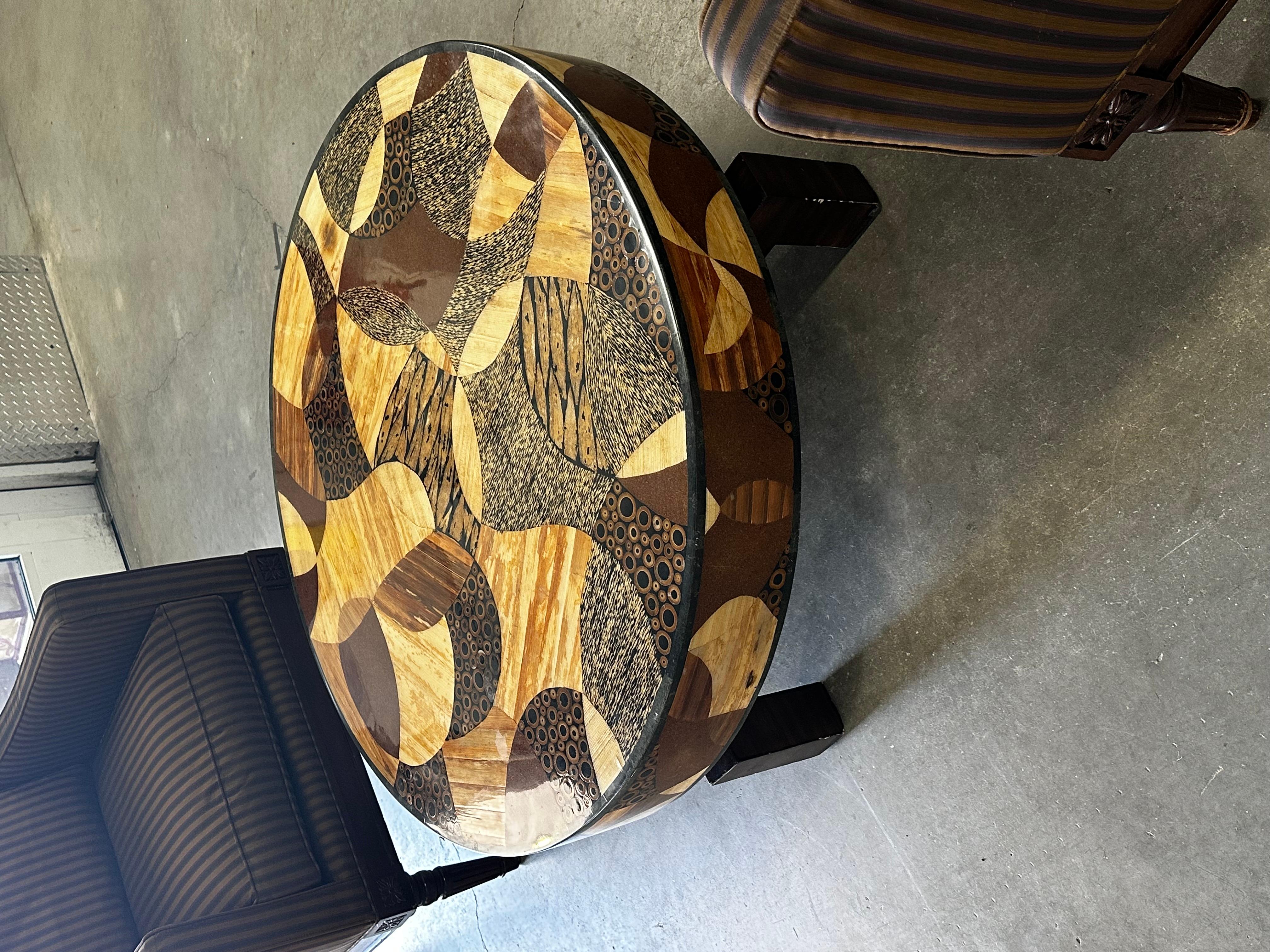 1980s Marquis Collection of Beverly Hills Wood Coffee Round Table For Sale 1