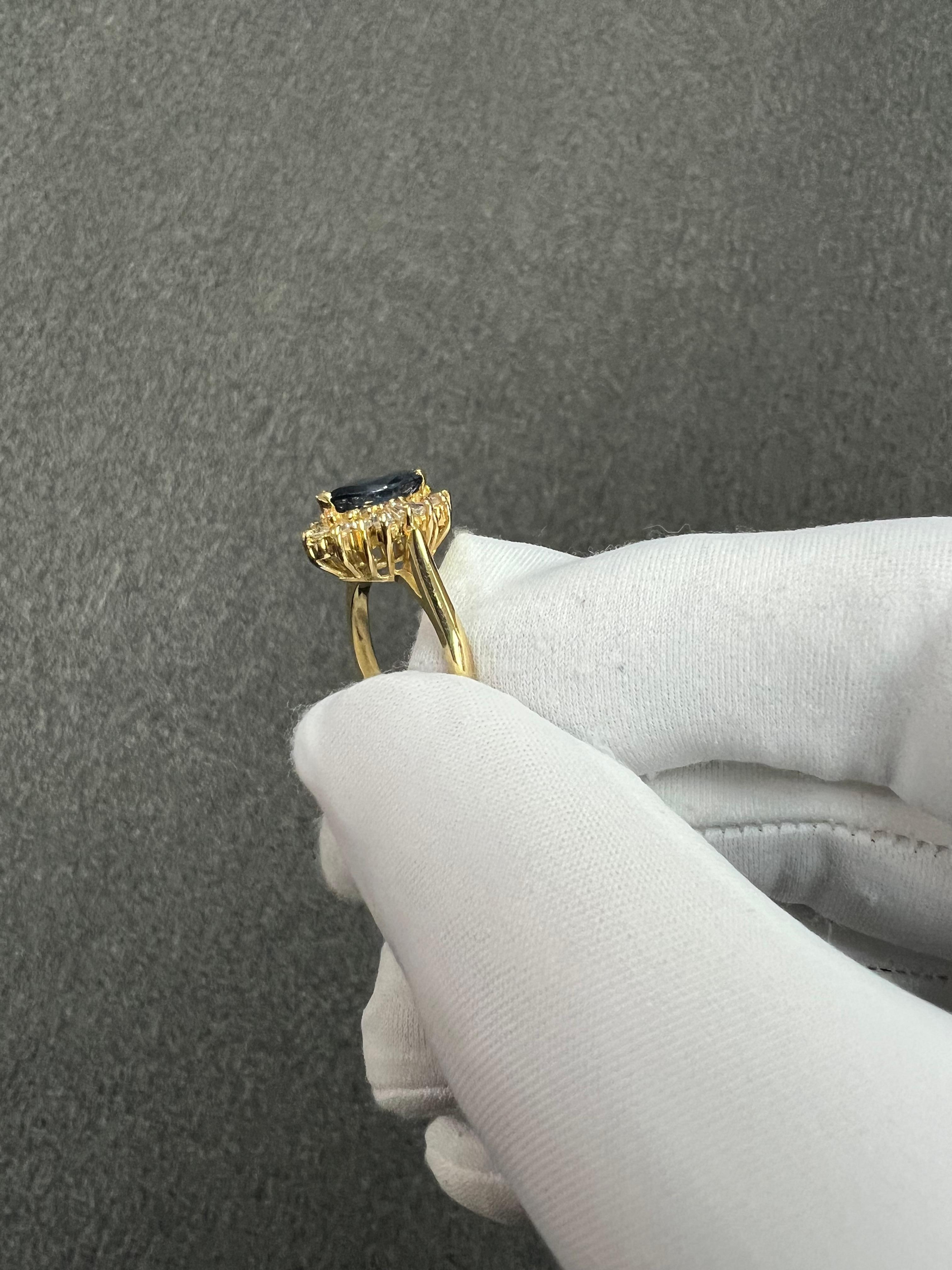 1980s Marquis Sapphire Diamond 14k Yellow Gold Cluster Ring For Sale 6