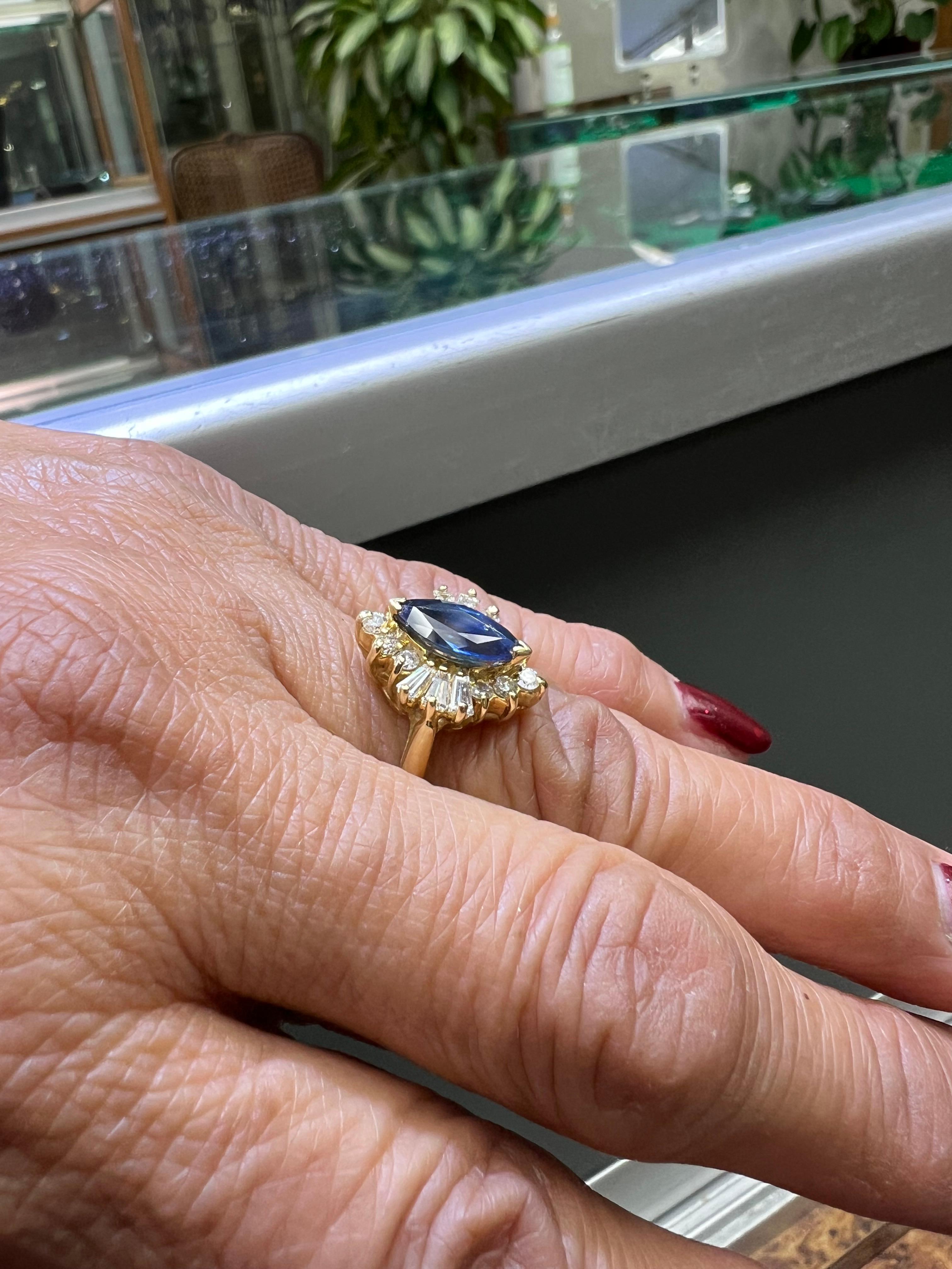 Mixed Cut 1980s Marquis Sapphire Diamond 14k Yellow Gold Cluster Ring For Sale