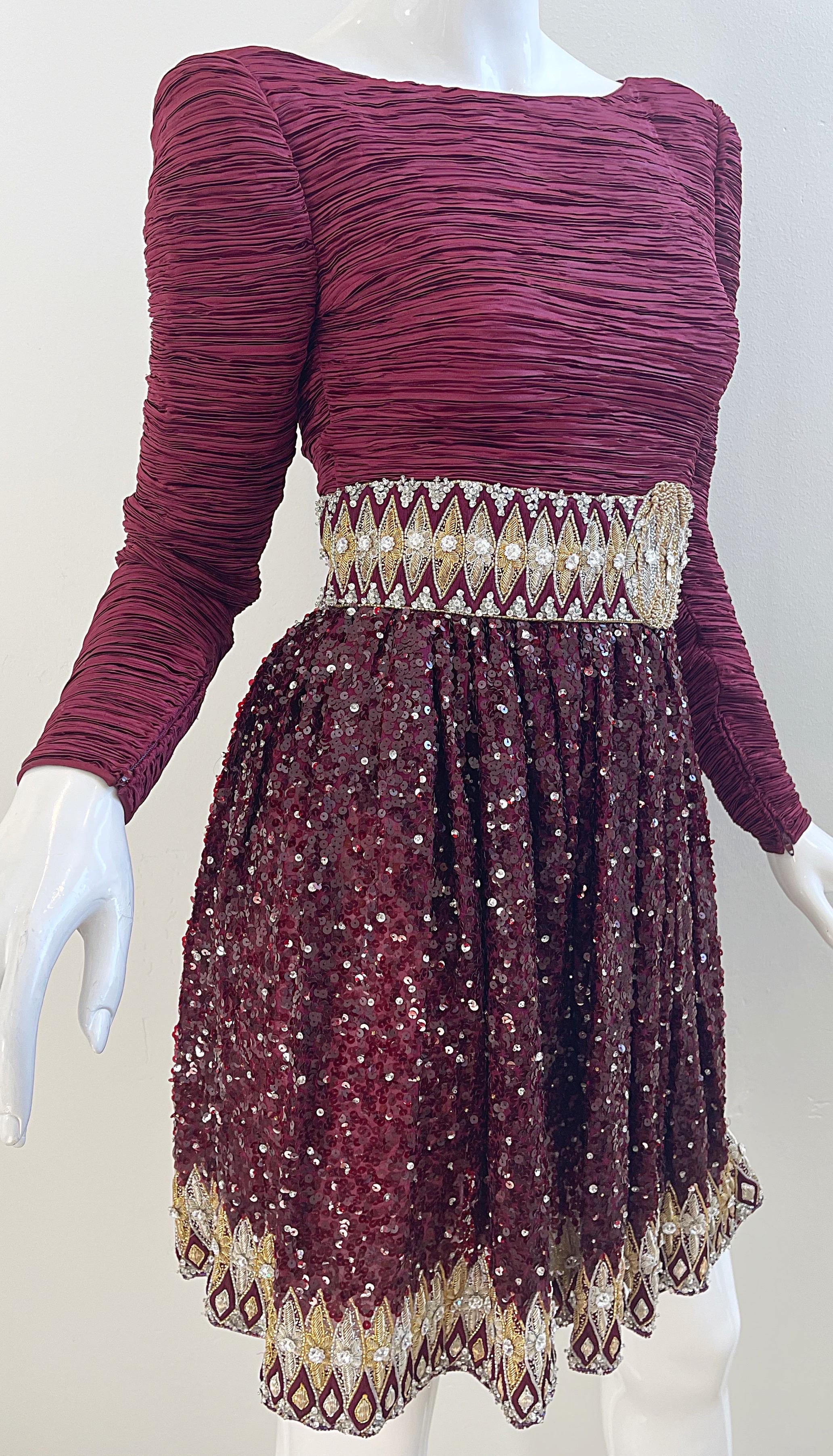 1990s Mary McFadden Couture Size 2 / 4 Burgundy Sequin Pleated Vintage 90s Dress For Sale 7