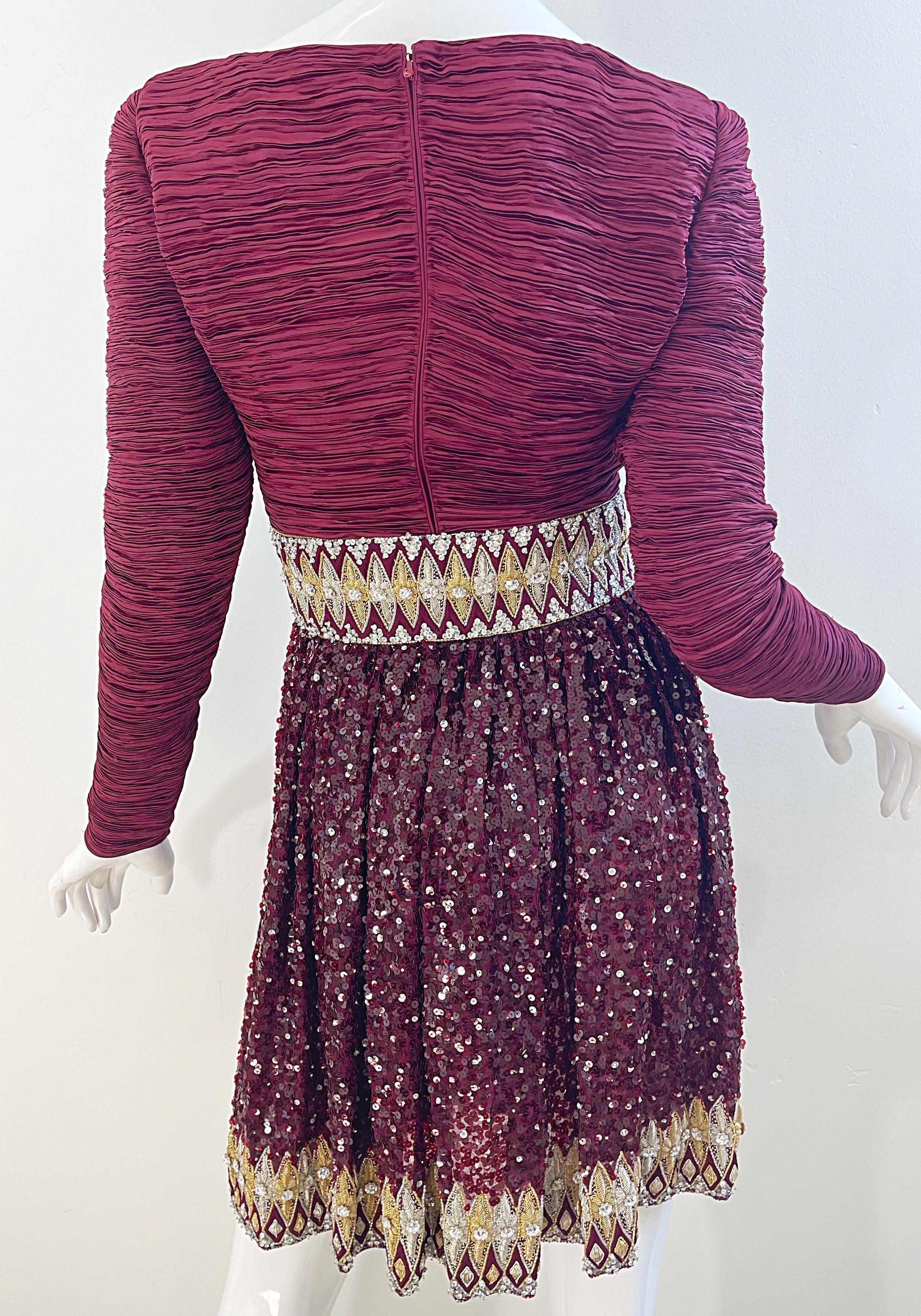 1990s Mary McFadden Couture Size 2 / 4 Burgundy Sequin Pleated Vintage 90s Dress For Sale 8