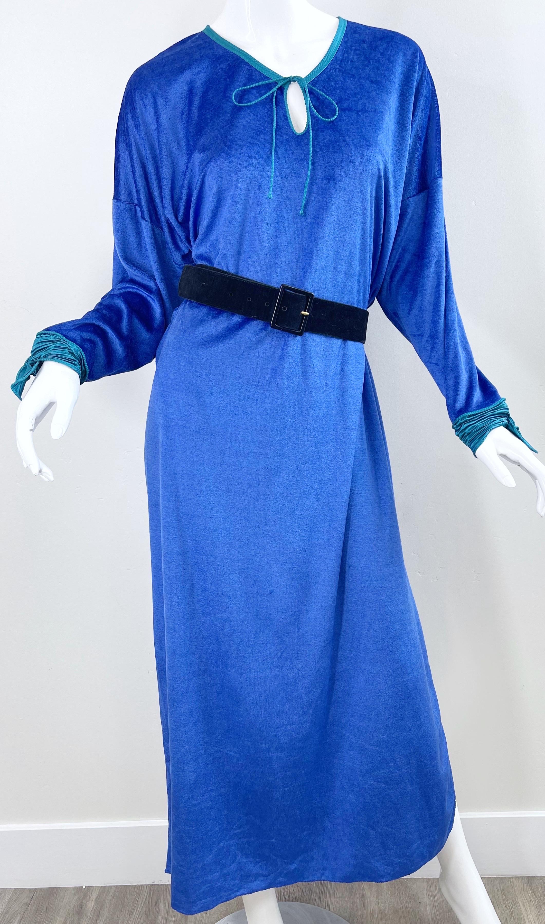 1980s Mary McFadden Royal Blue Teal Velour Vintage 80s Caftan Maxi Dress Kaftan For Sale 4