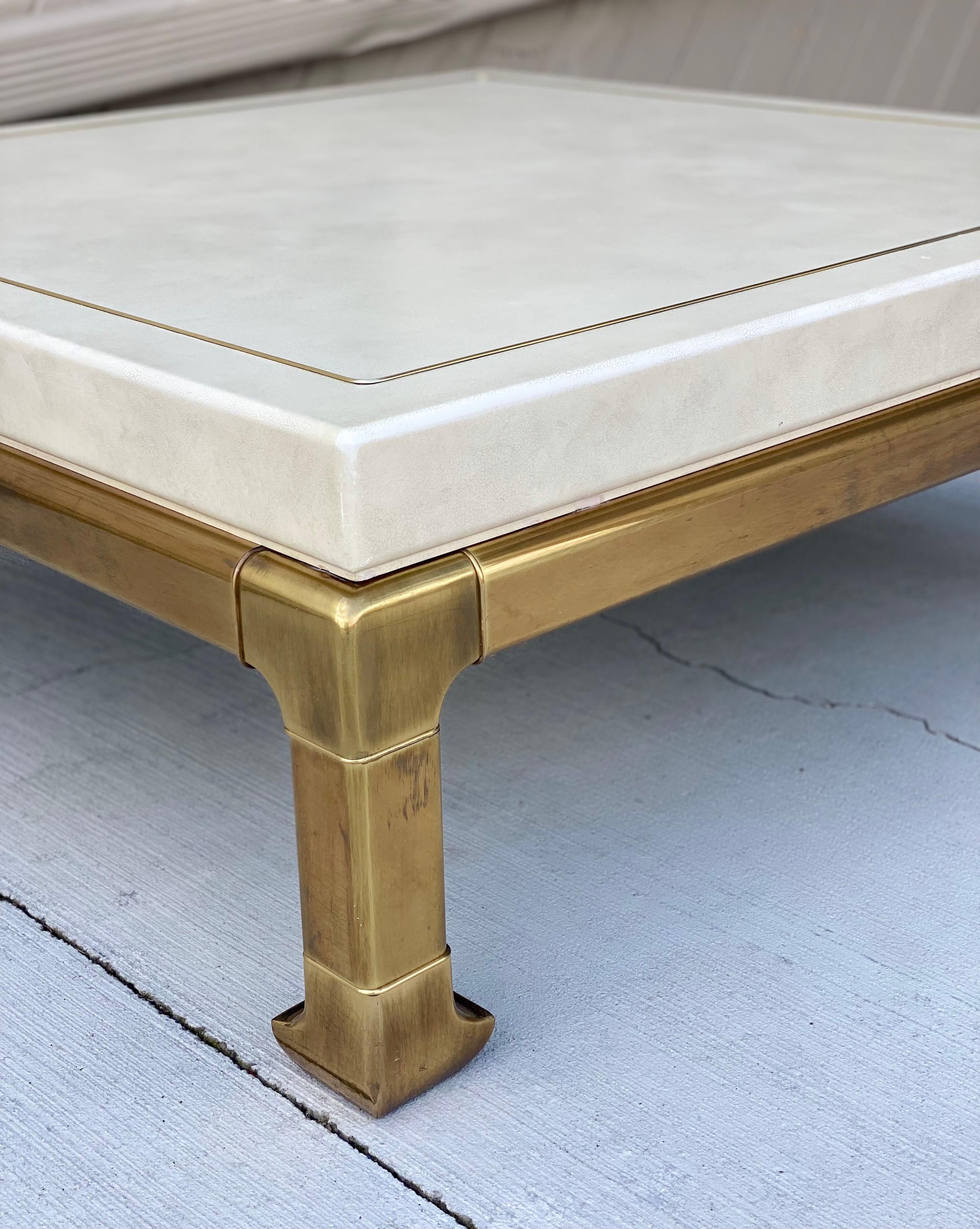 1980s Mastercraft Faux White Leather and Brass Square Ming Coffee Table In Good Condition In Farmington Hills, MI