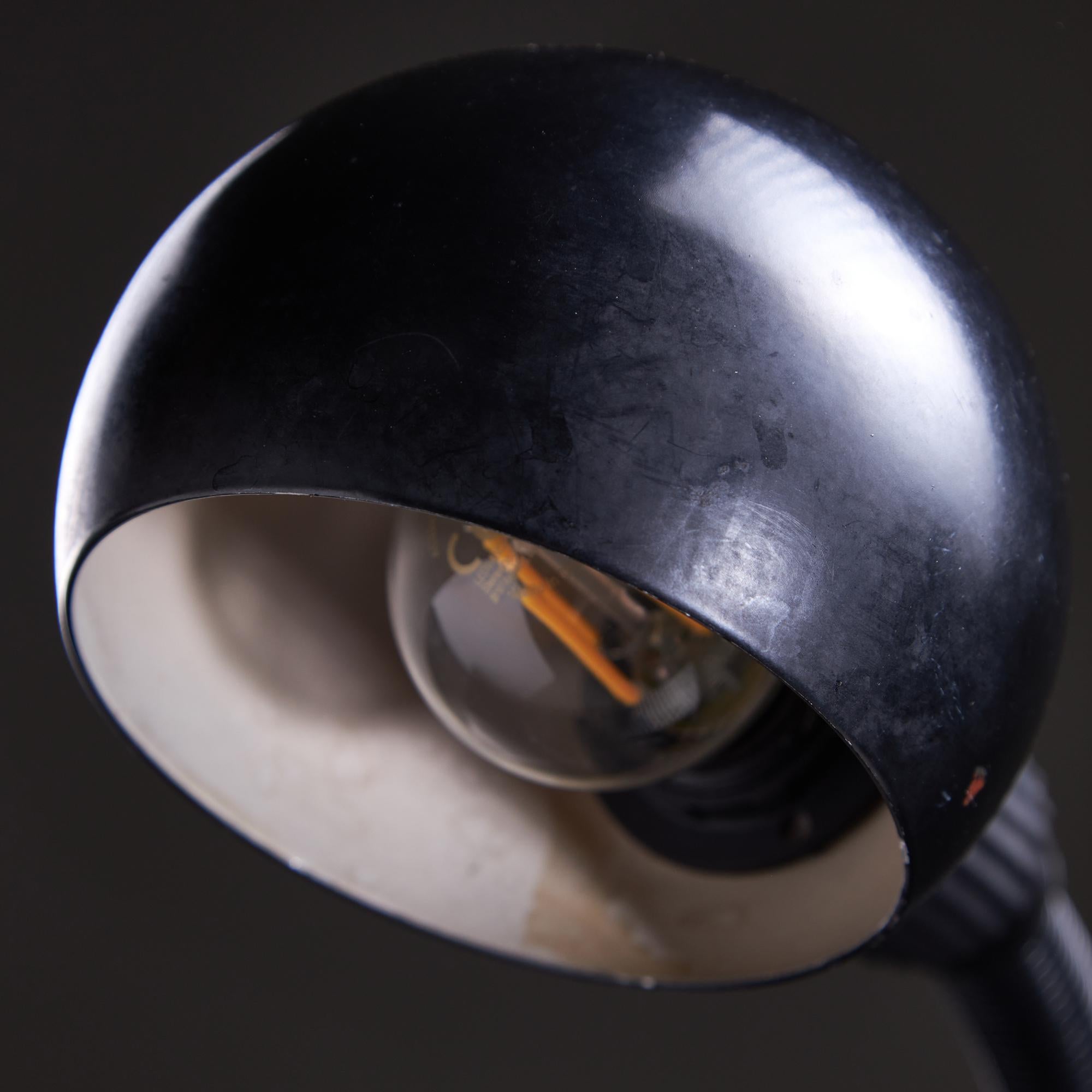 Metal 1980s Matt Black Table Lamp with Spherical Hood For Sale