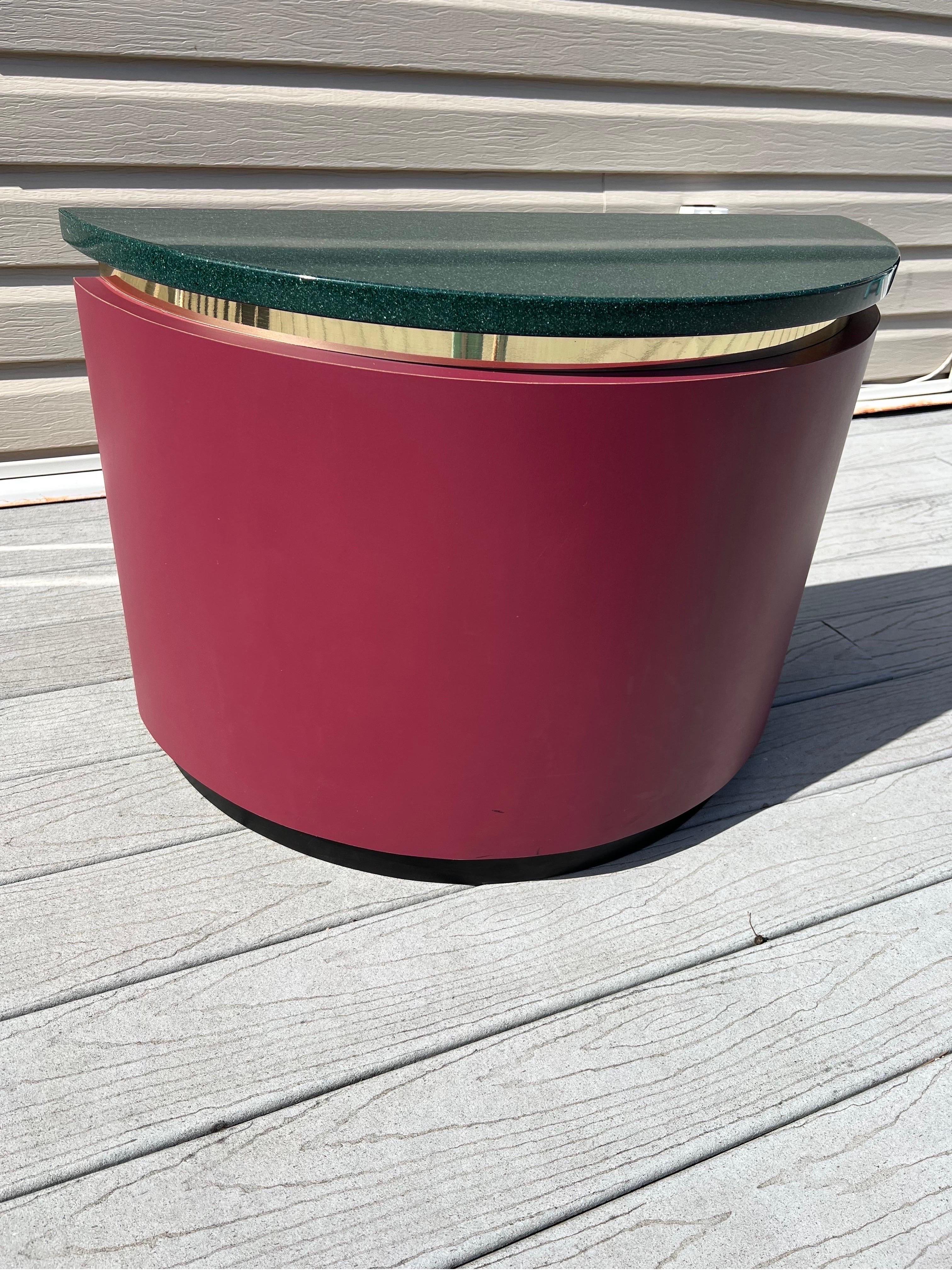 Postmoderne Table console personnalisée rose mauve avec pierre verte, années 1980 en vente