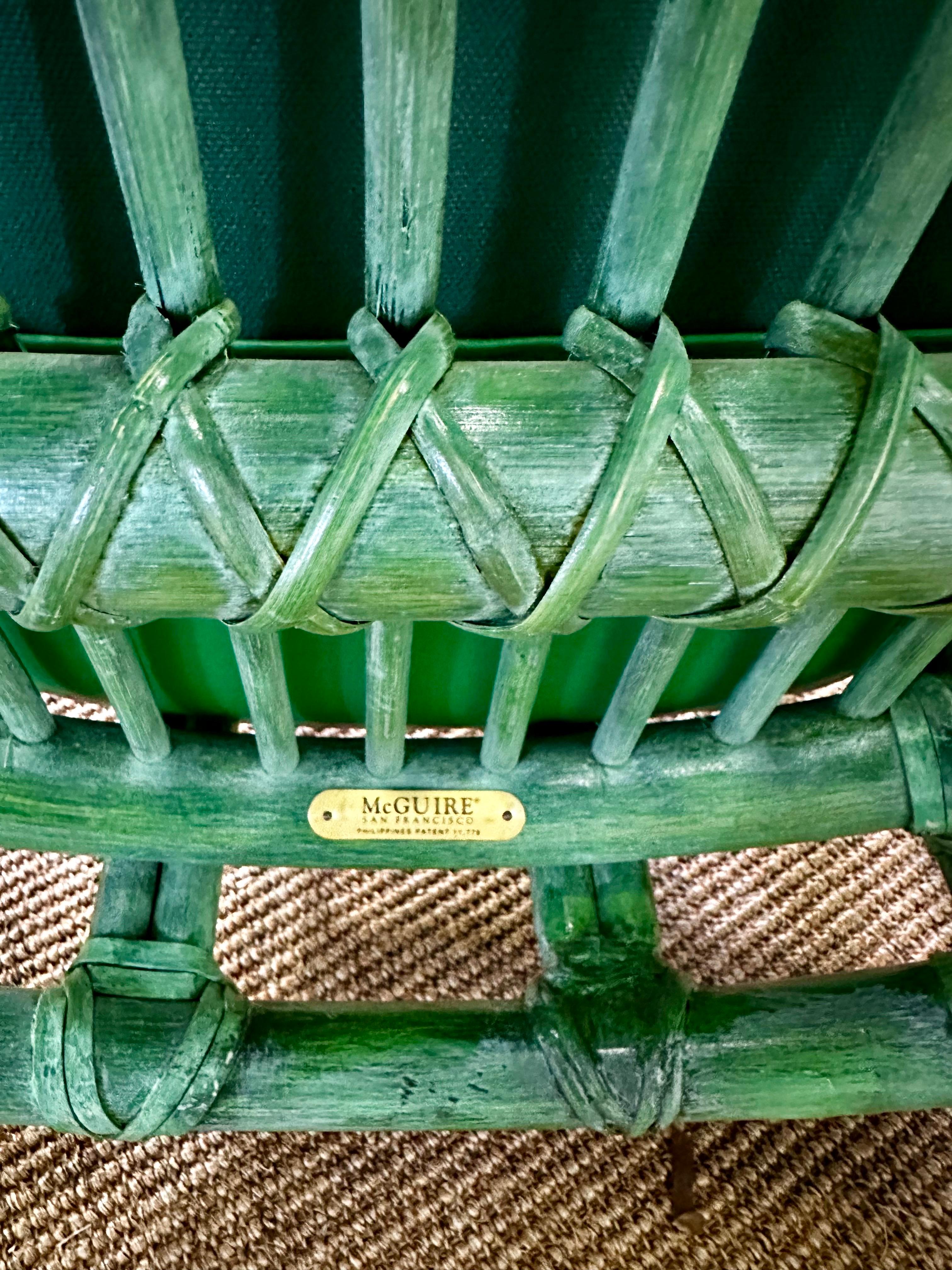 Sedie da pranzo con schienale a cattedrale in rattan verde McGuire degli anni '80 - Set di sei sedie in vendita 10