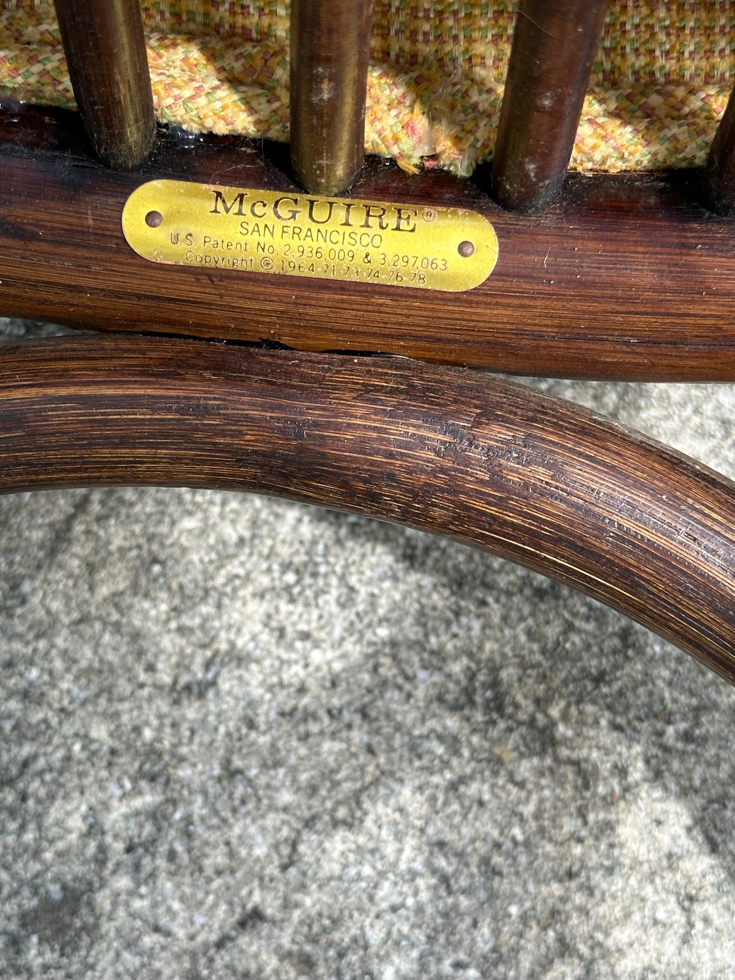 Sedie da pranzo e tavolo con schienale a canna in rattan McGuire degli anni '80, set da 5 in vendita 11