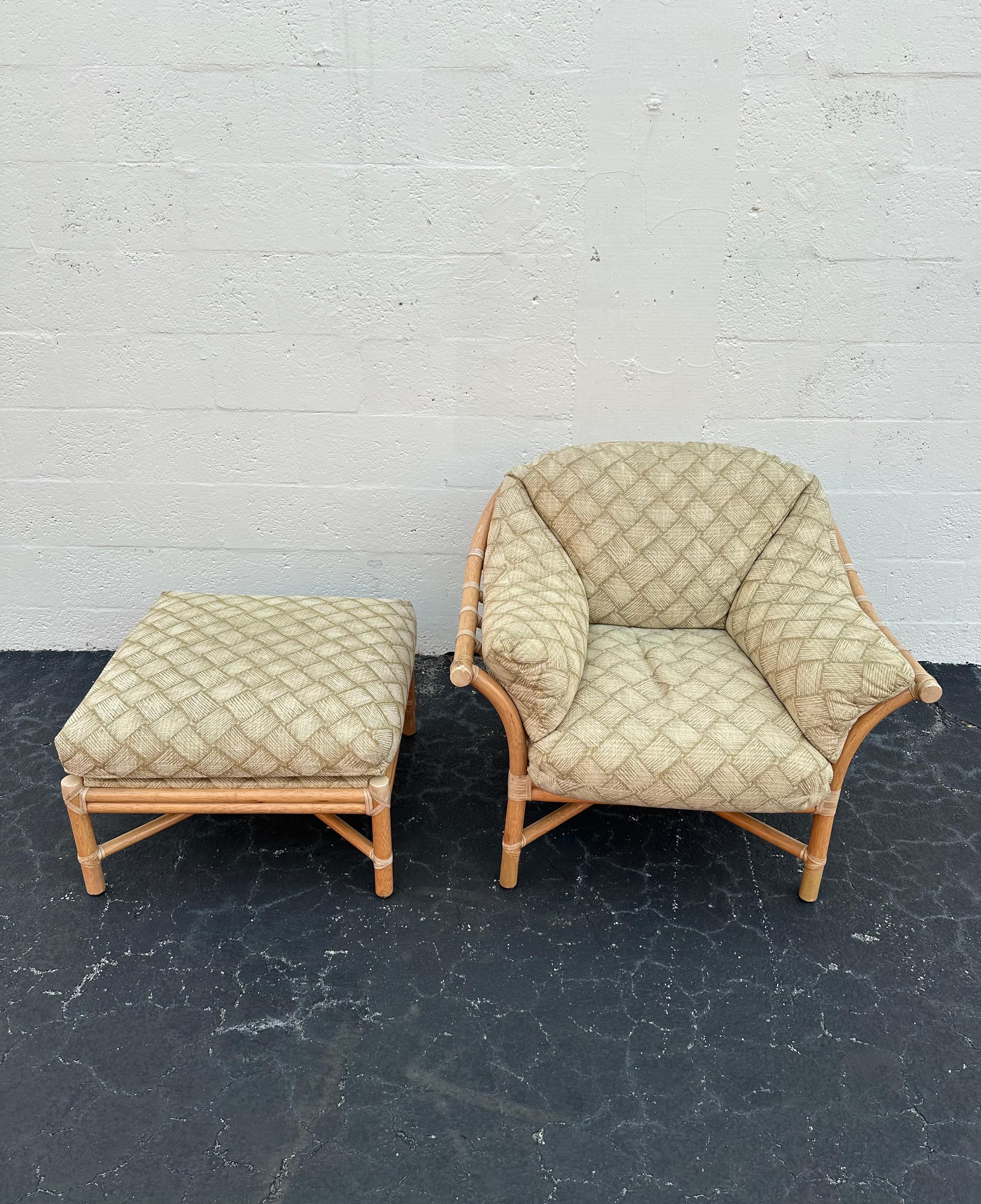 Fine XX secolo Sedia ottomana anni '80 McGuire in rattan Greene & Greene, Set di 2 in vendita