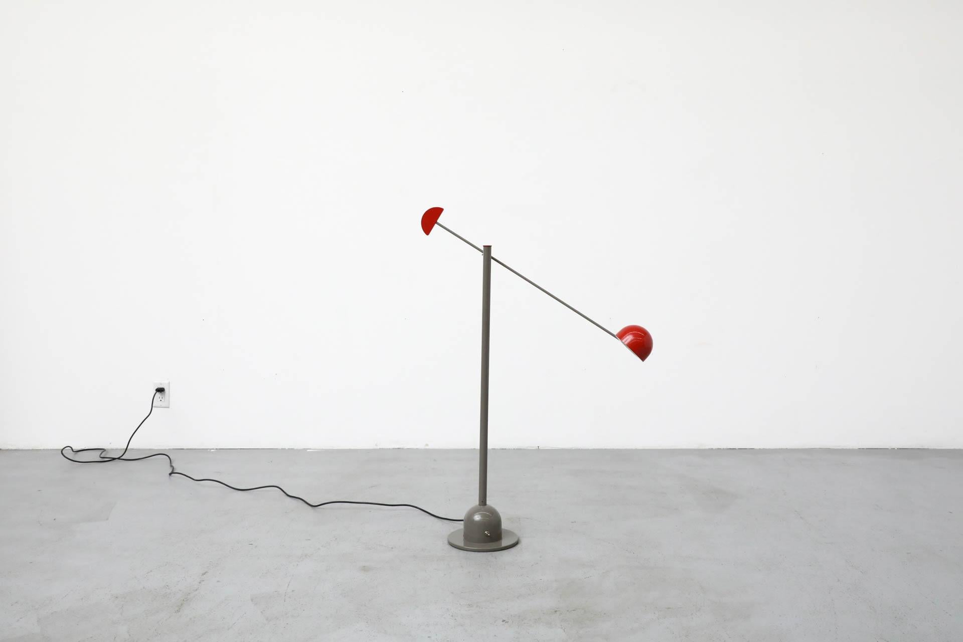 1980's Memphis Inspired Gray and Red Cantilevered Floor Lamp In Good Condition In Los Angeles, CA