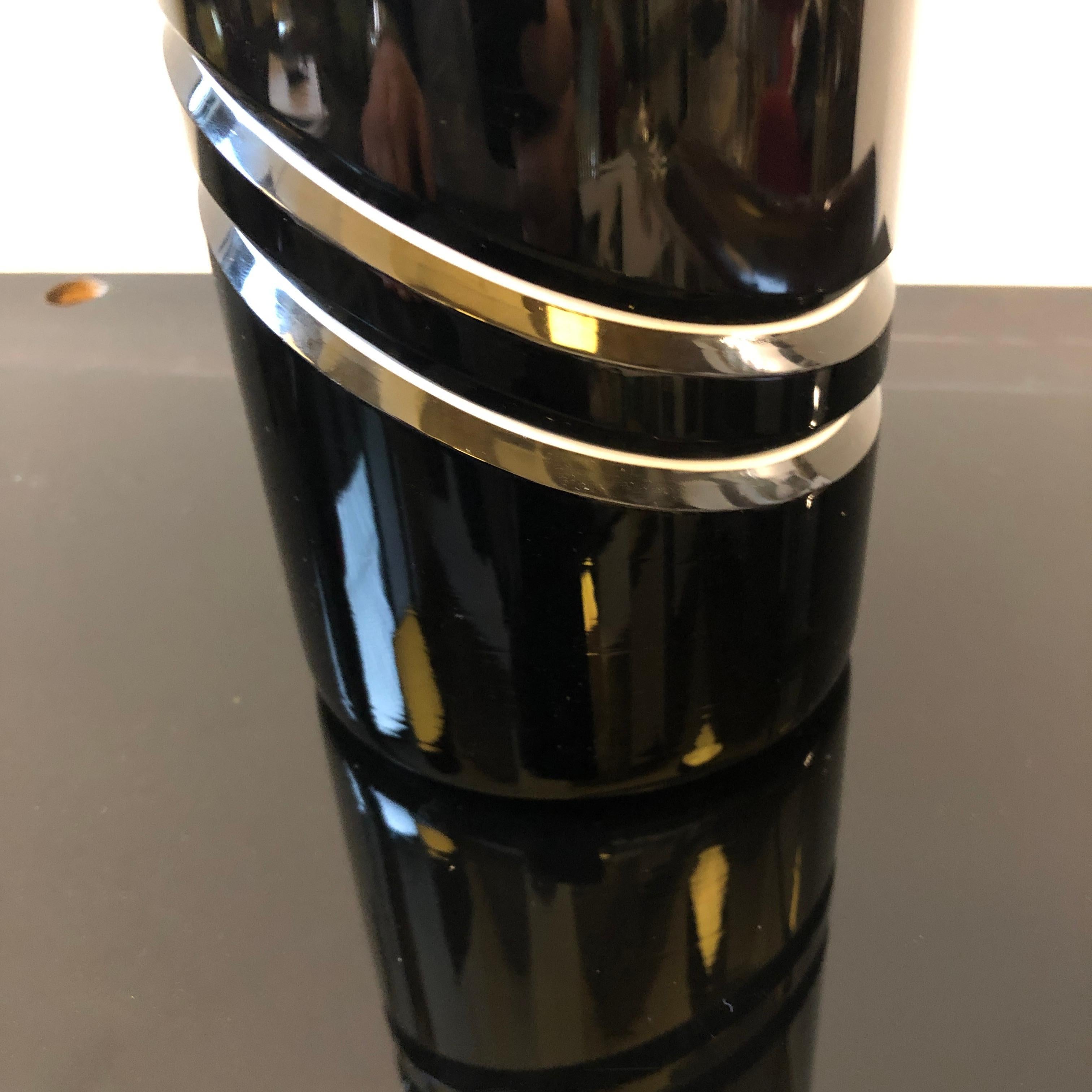 20th Century 1980s Modernist Black and White Murano Glass Vase by De Majo For Sale