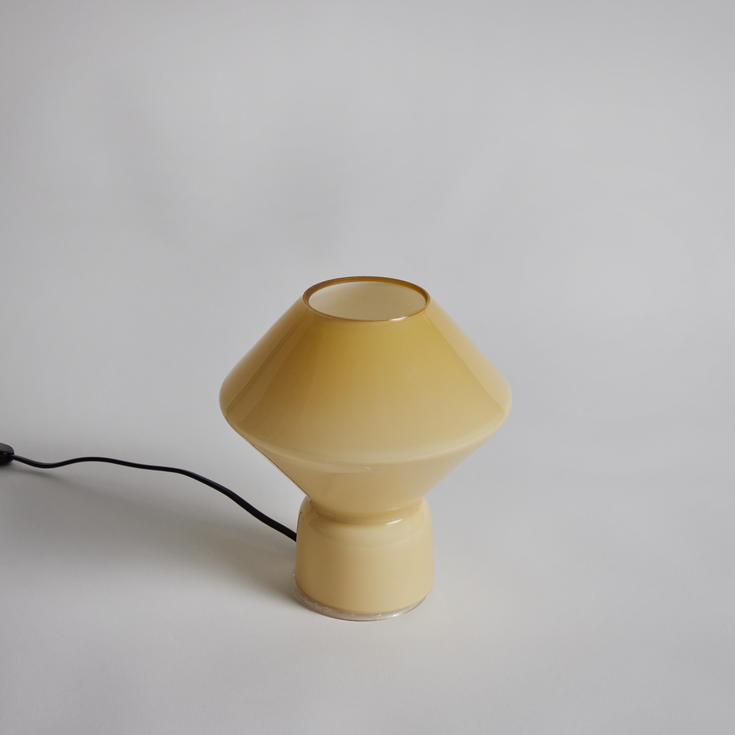 1980s Memphis Style 'Conica' Pale Yellow Glass Table Lamp for Artemide 4