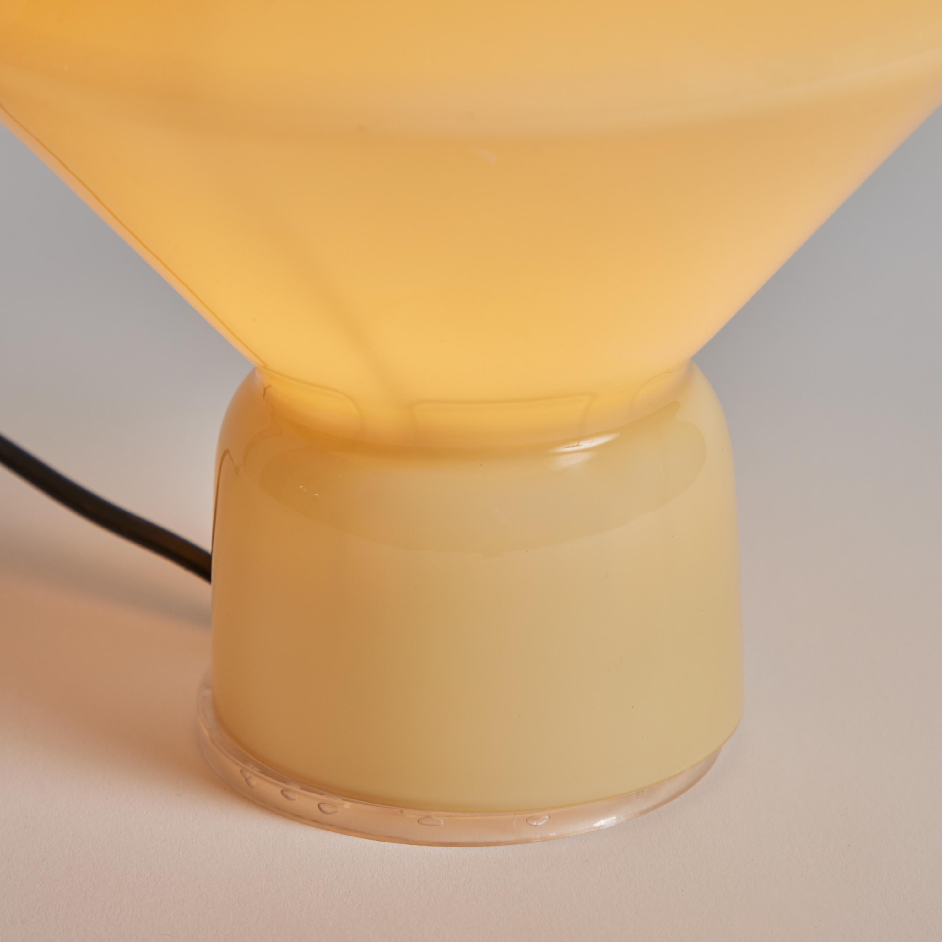 1980s Memphis Style 'Conica' Pale Yellow Glass Table Lamp for Artemide 6