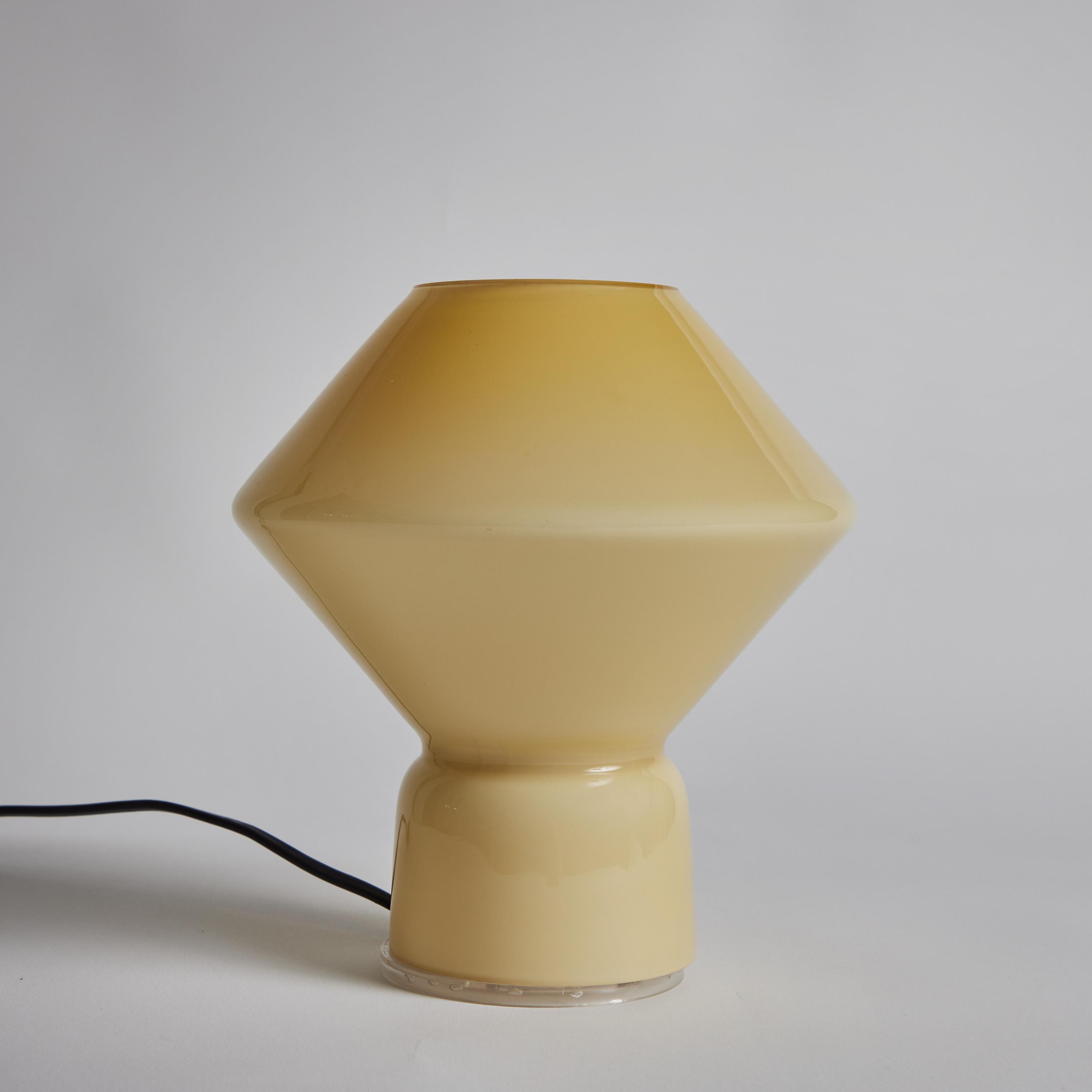 1980s Memphis Style 'Conica' Pale Yellow Glass Table Lamp for Artemide 2