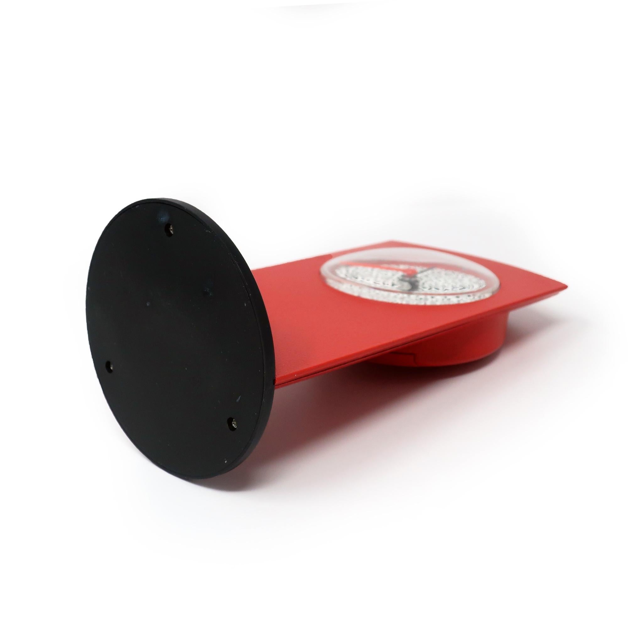 1980s Memphis Style Red Triangle Base Desk Clock For Sale 3