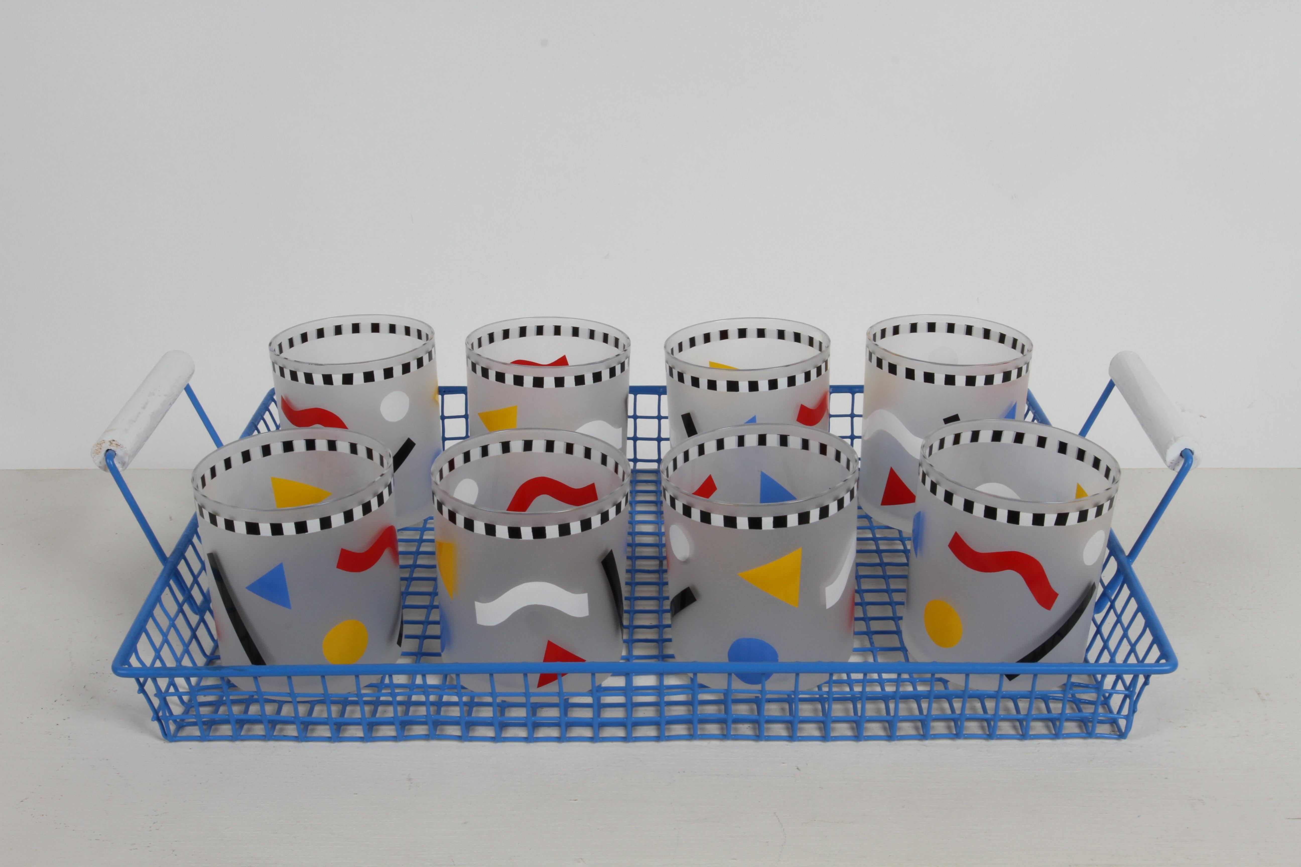 Unknown 1980s Memphis Style set of 8 Vintage Rocks Glasses with Colorful Shapes & Tray For Sale