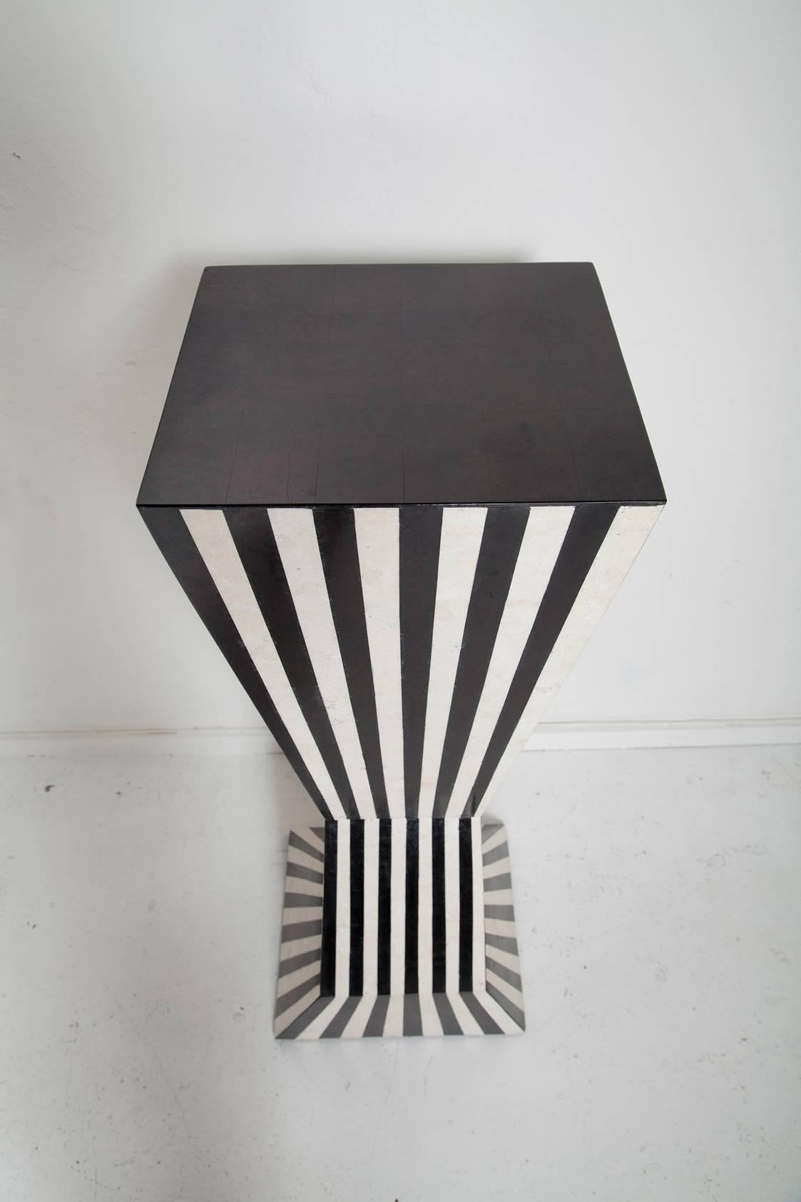 1980s Memphis-Style Tessellated Stone Pedestal In Good Condition In North Miami, FL