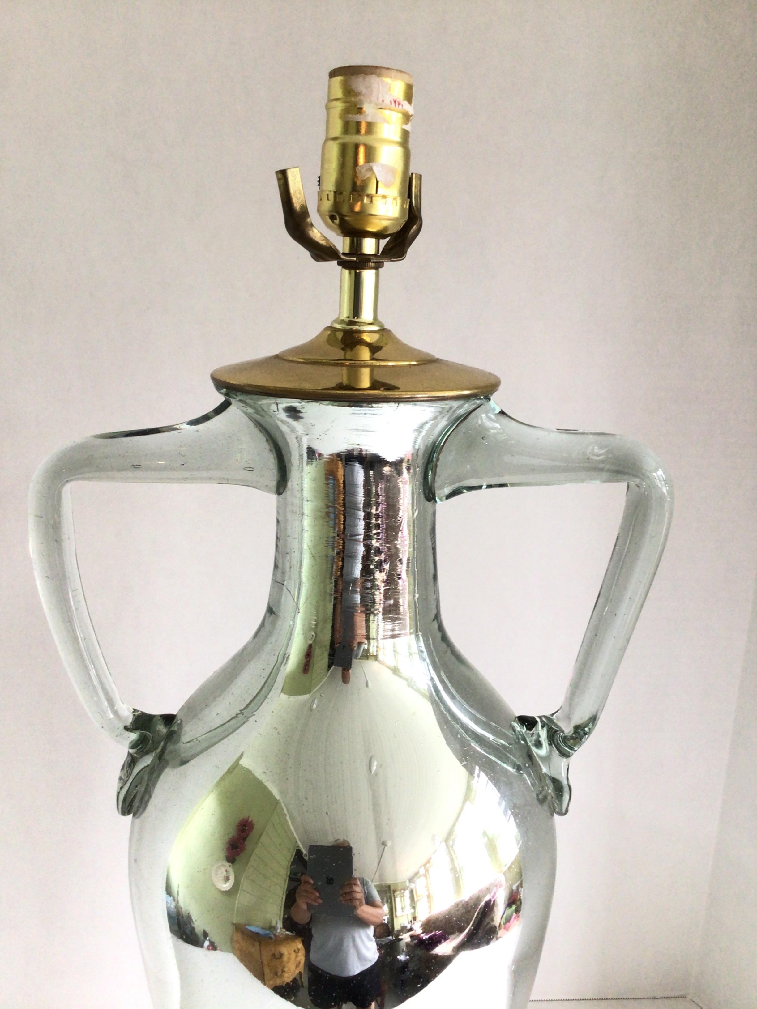 Fin du 20e siècle Lampe en verre mercuré des années 1980 sur base en laiton en vente