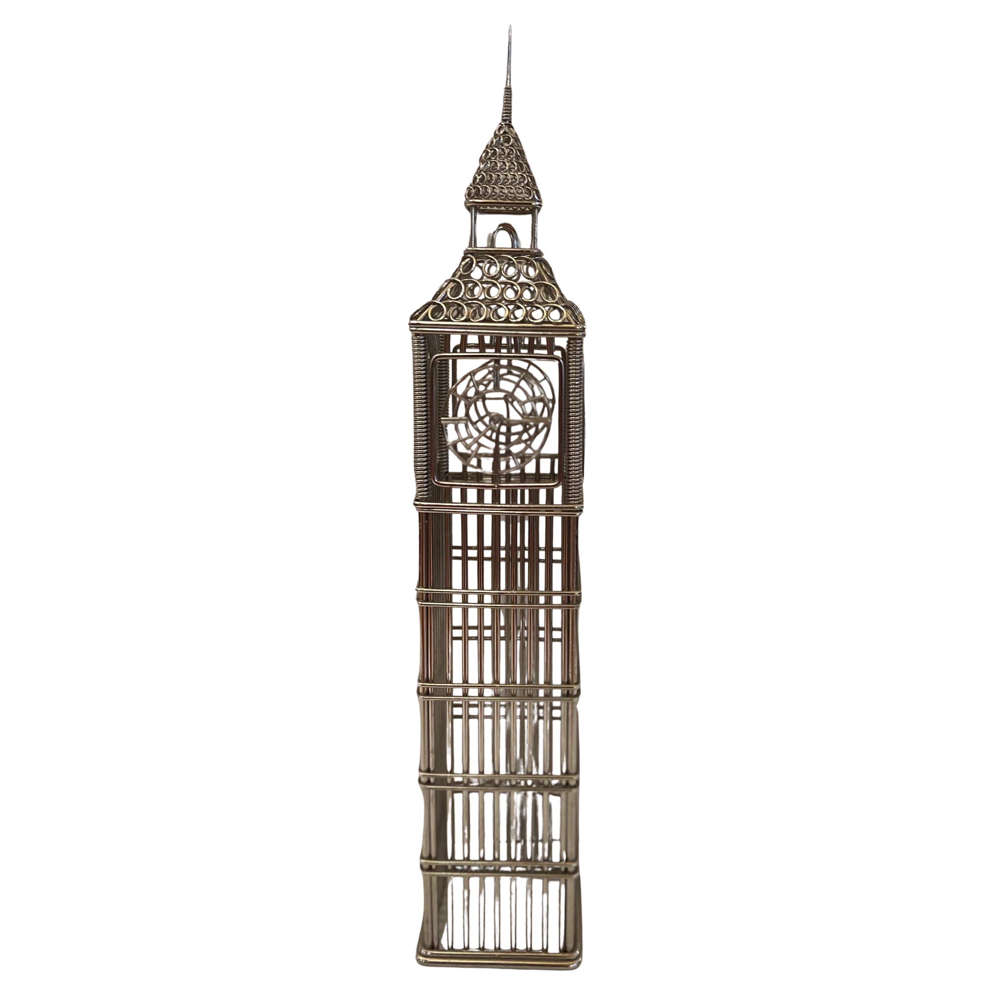 Escultura decorativa de recuerdo del Big Ben de metal soldado de los años 80