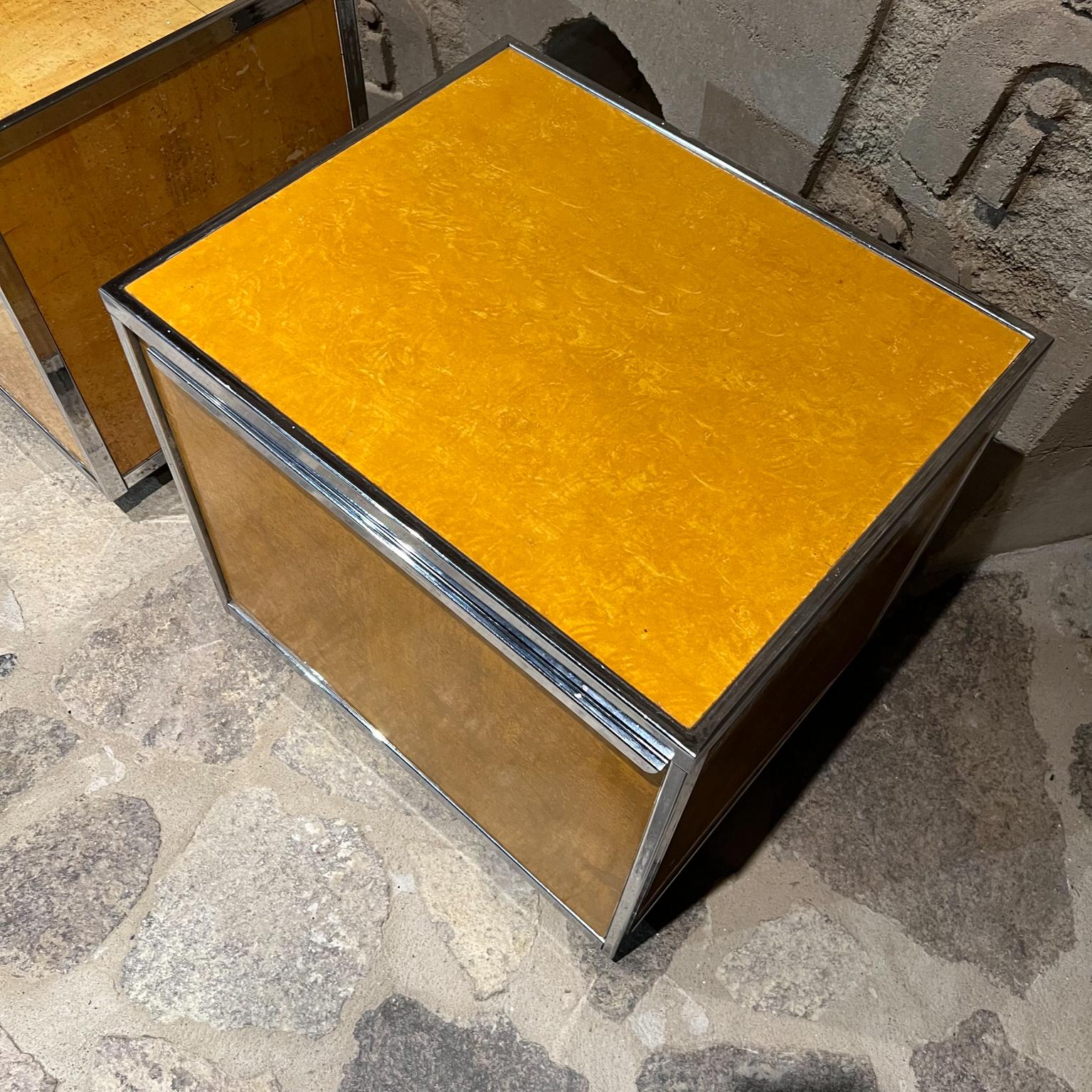1980s Mexican Modernism Nightstands in Burlwood & Chrome Style of Milo Baughman For Sale 1