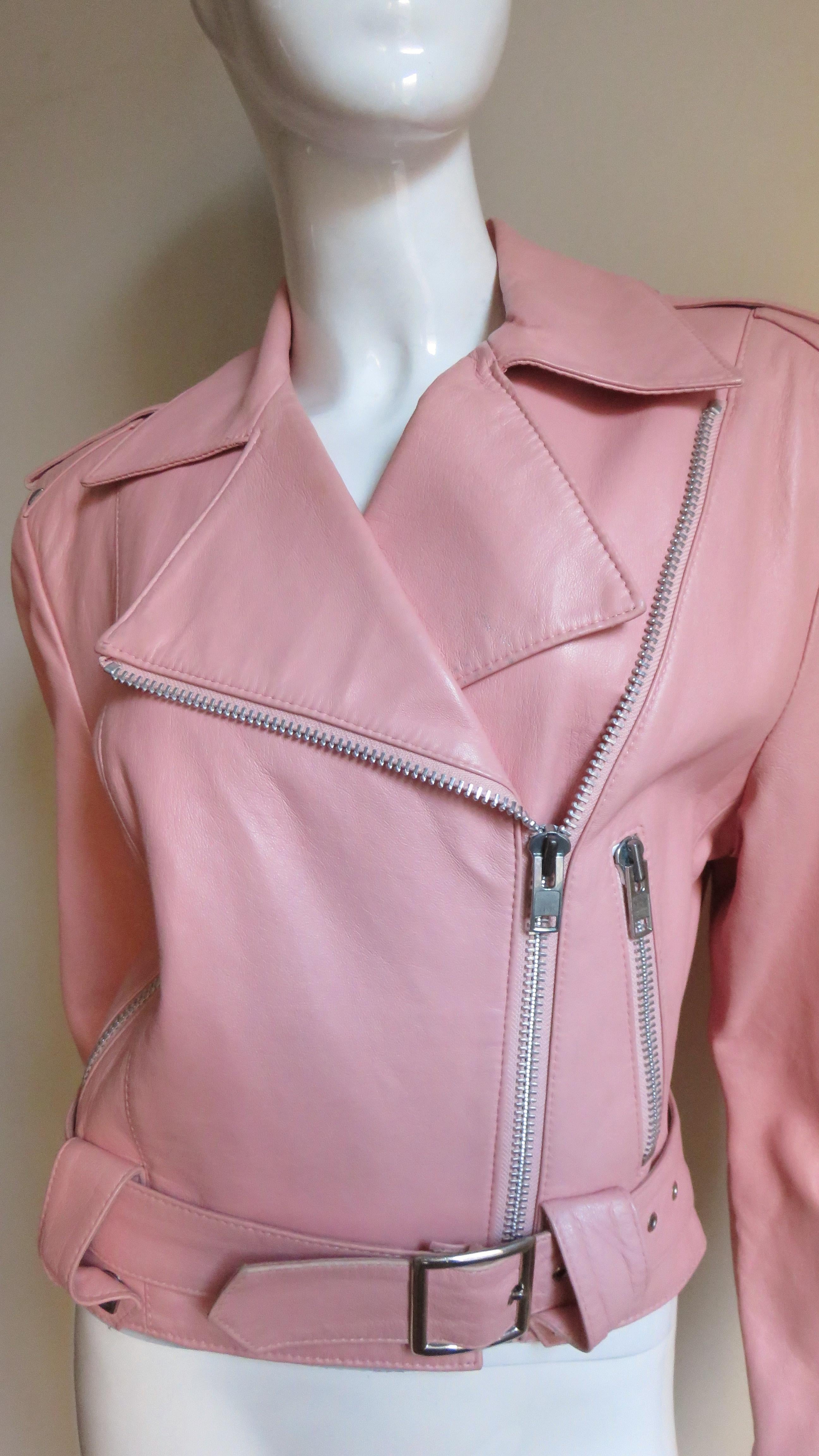 1980s Michael Hoban North Beach Leather Motorcycle Jacket In Good Condition In Water Mill, NY