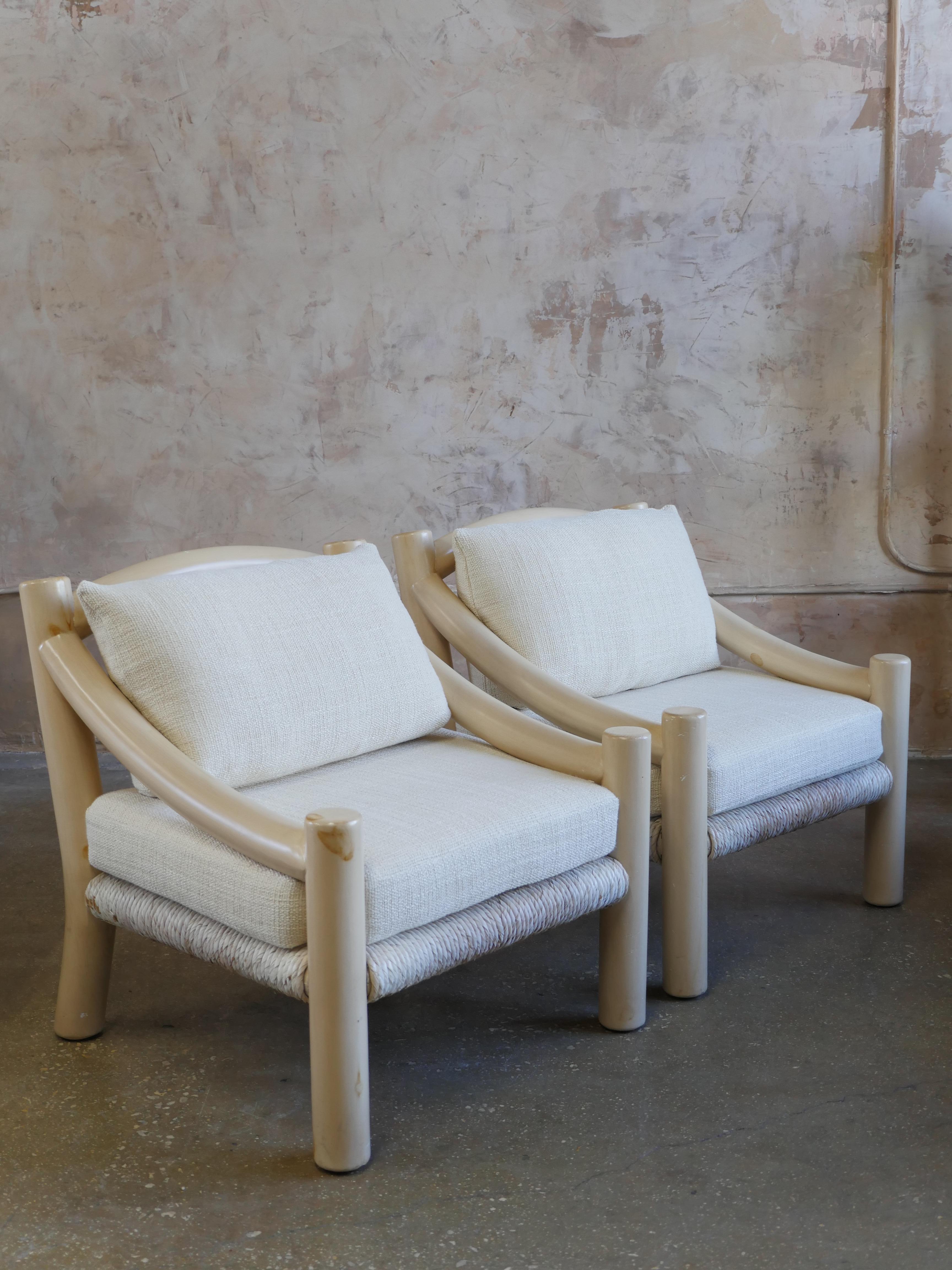 American 1980s Michael Taylor Lounge Chairs with Elitis Linen Upholstery, Set of 2