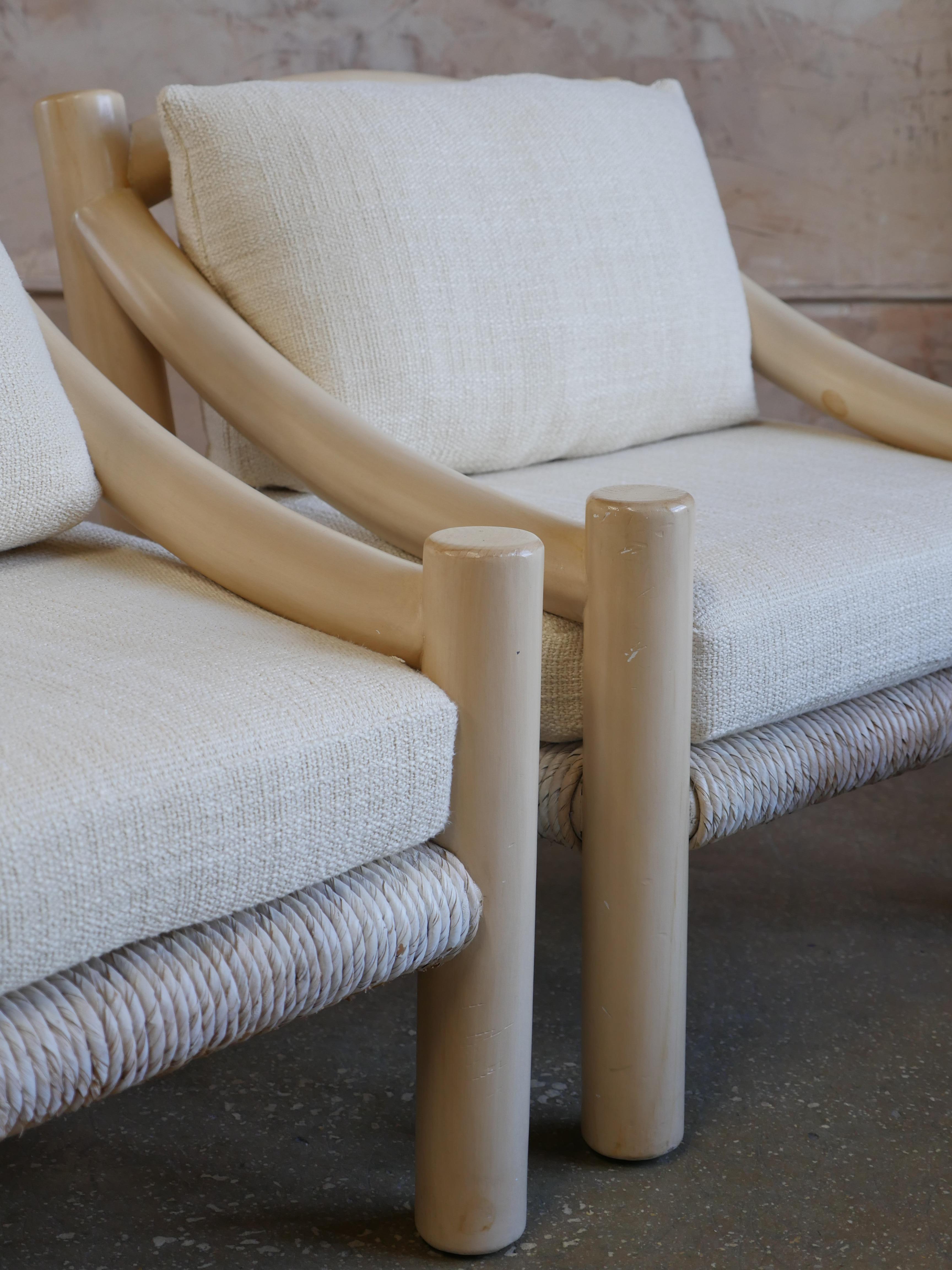 Late 20th Century 1980s Michael Taylor Lounge Chairs with Elitis Linen Upholstery, Set of 2
