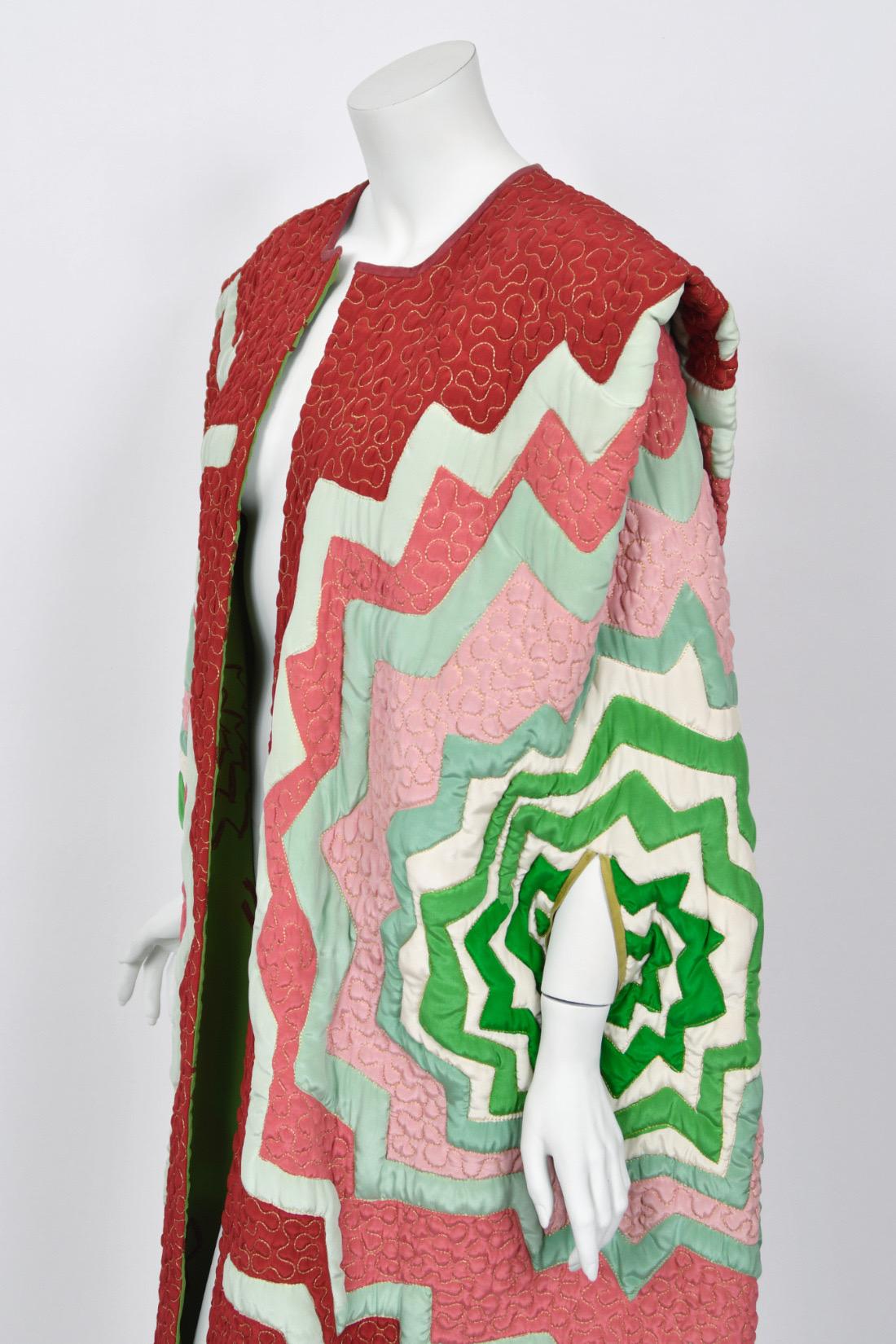 1980's Michaele Vollbracht Couture Iconic Metallic Embroidered Graphic Silk Cape For Sale 4