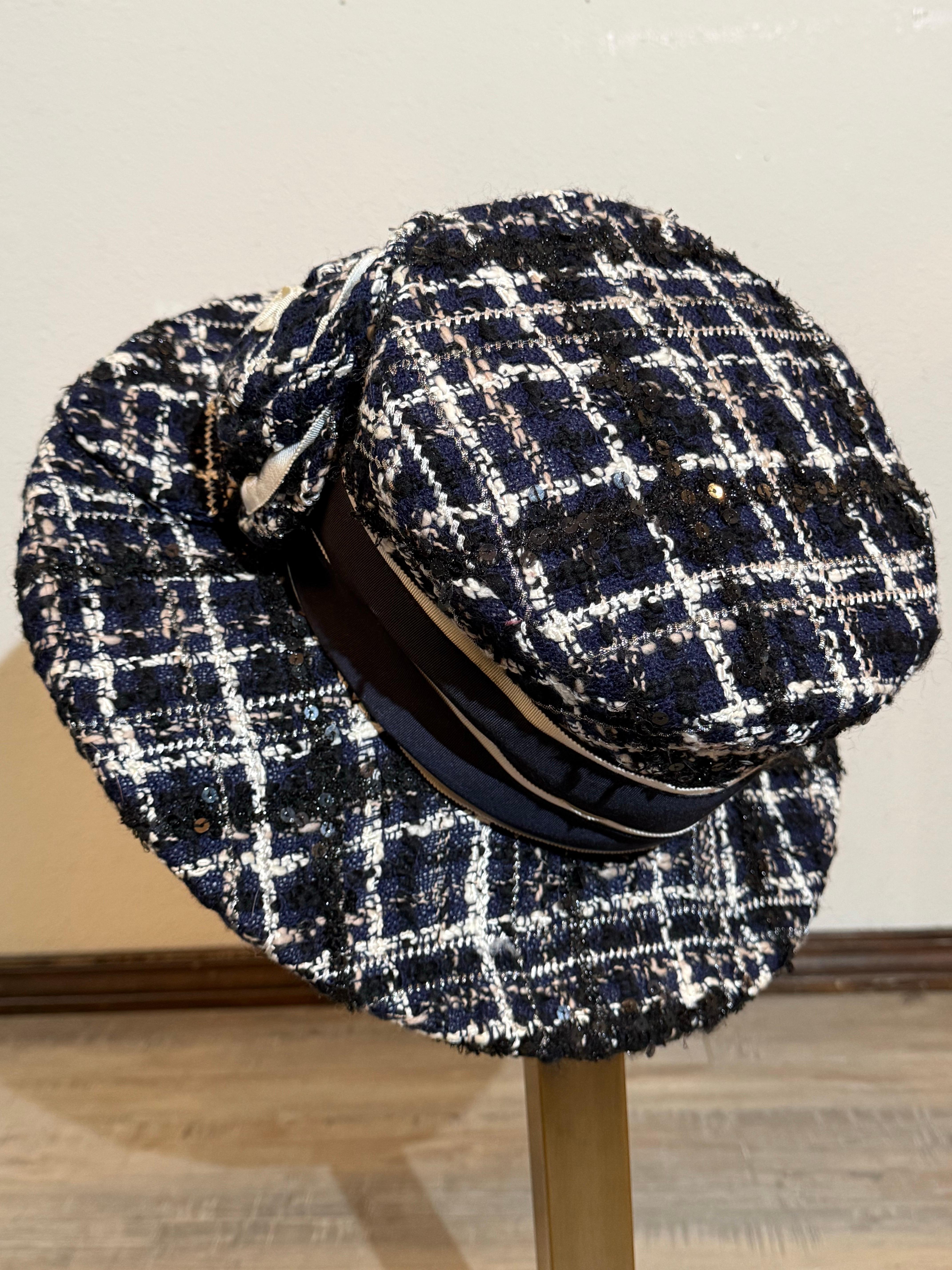1980s Michel Modes Navy White & Black Chanel Tweed Boater-Style Hat w Camellia For Sale 4