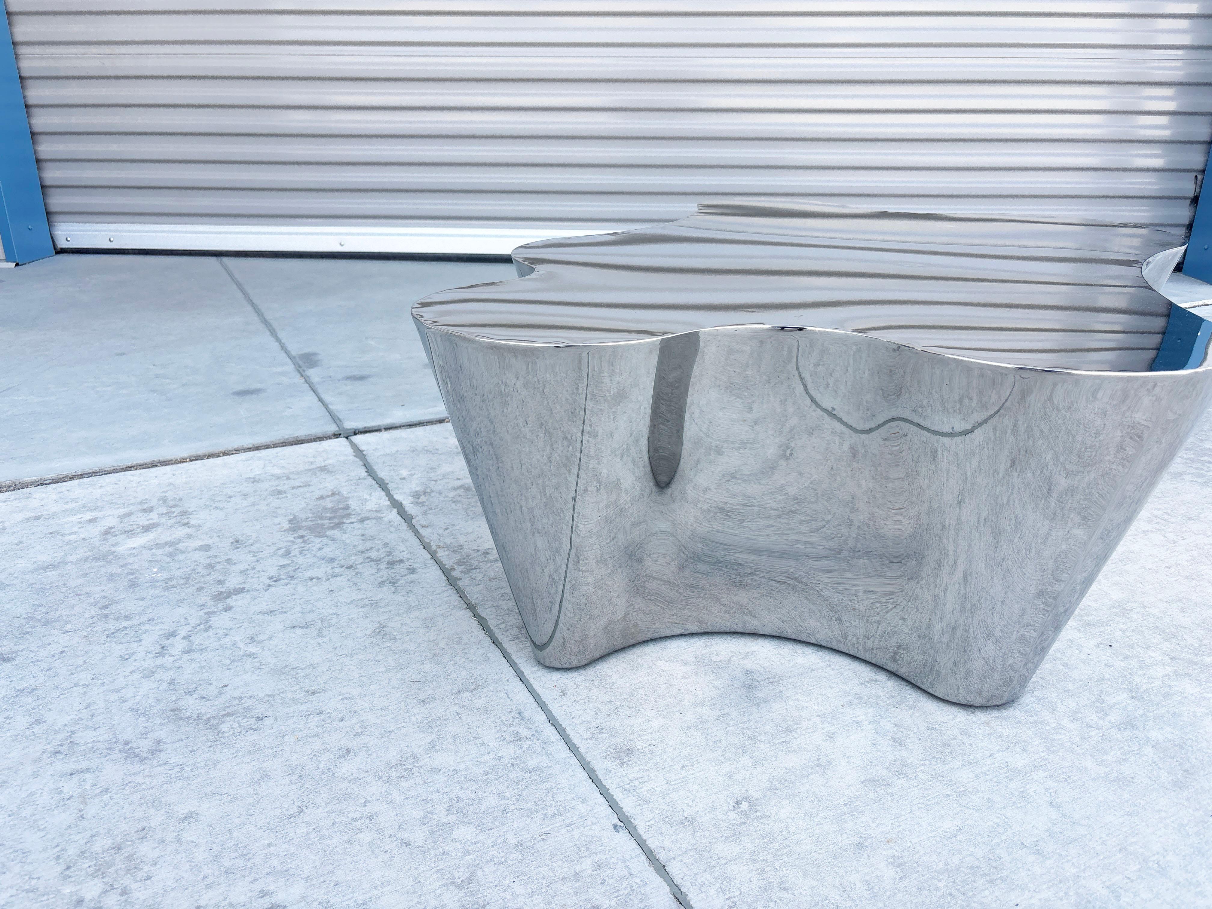 1980s Mid Century Chrome Coffee Table In Good Condition For Sale In North Hollywood, CA