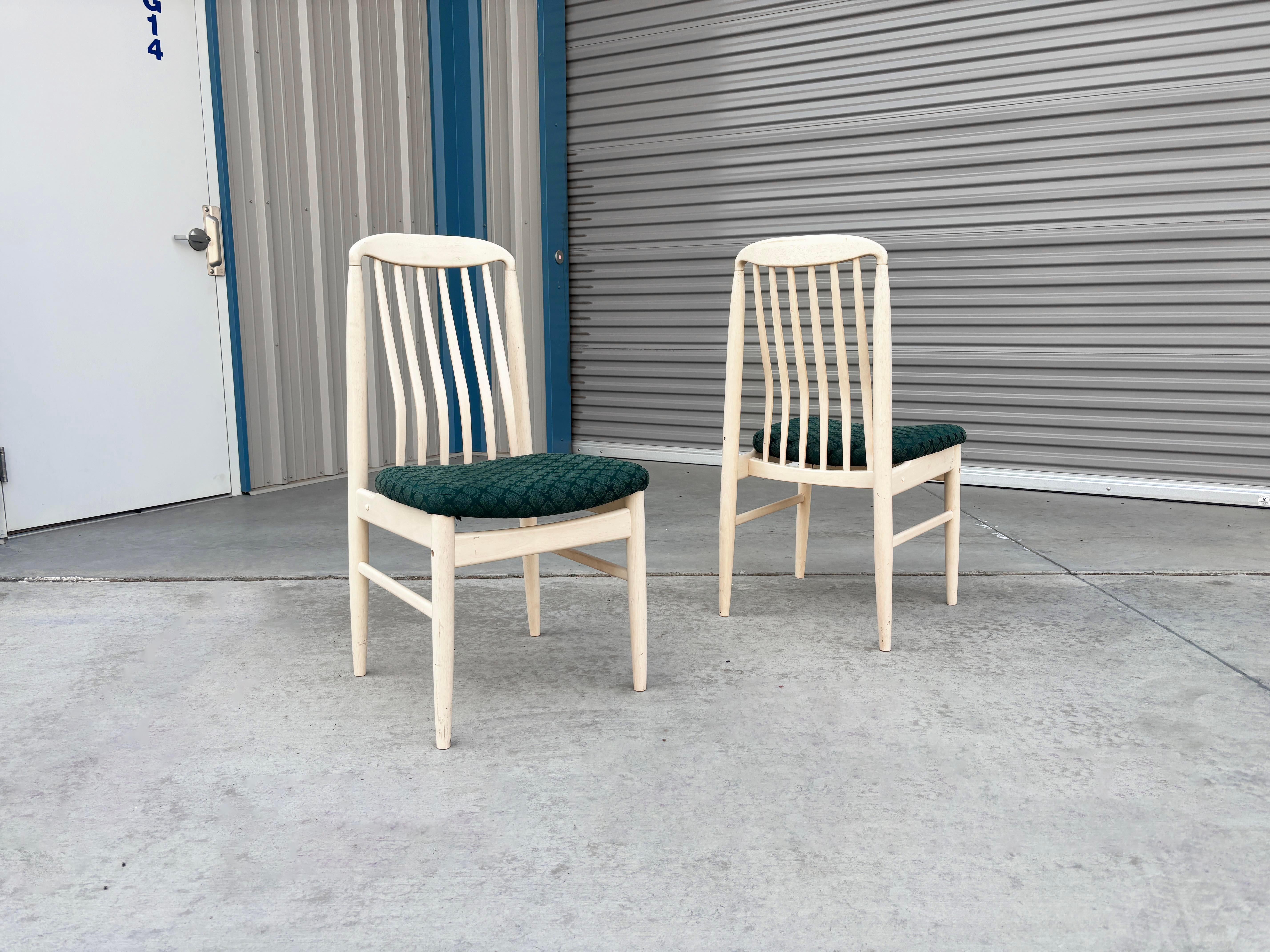 1980s Mid Century Dining Chairs For Sale 3